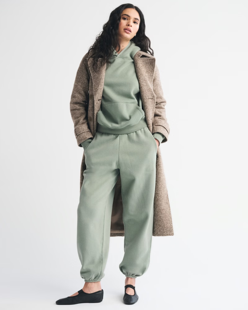 High Rise Sunday Baggy Sweatpant | Abercrombie & Fitch (US)