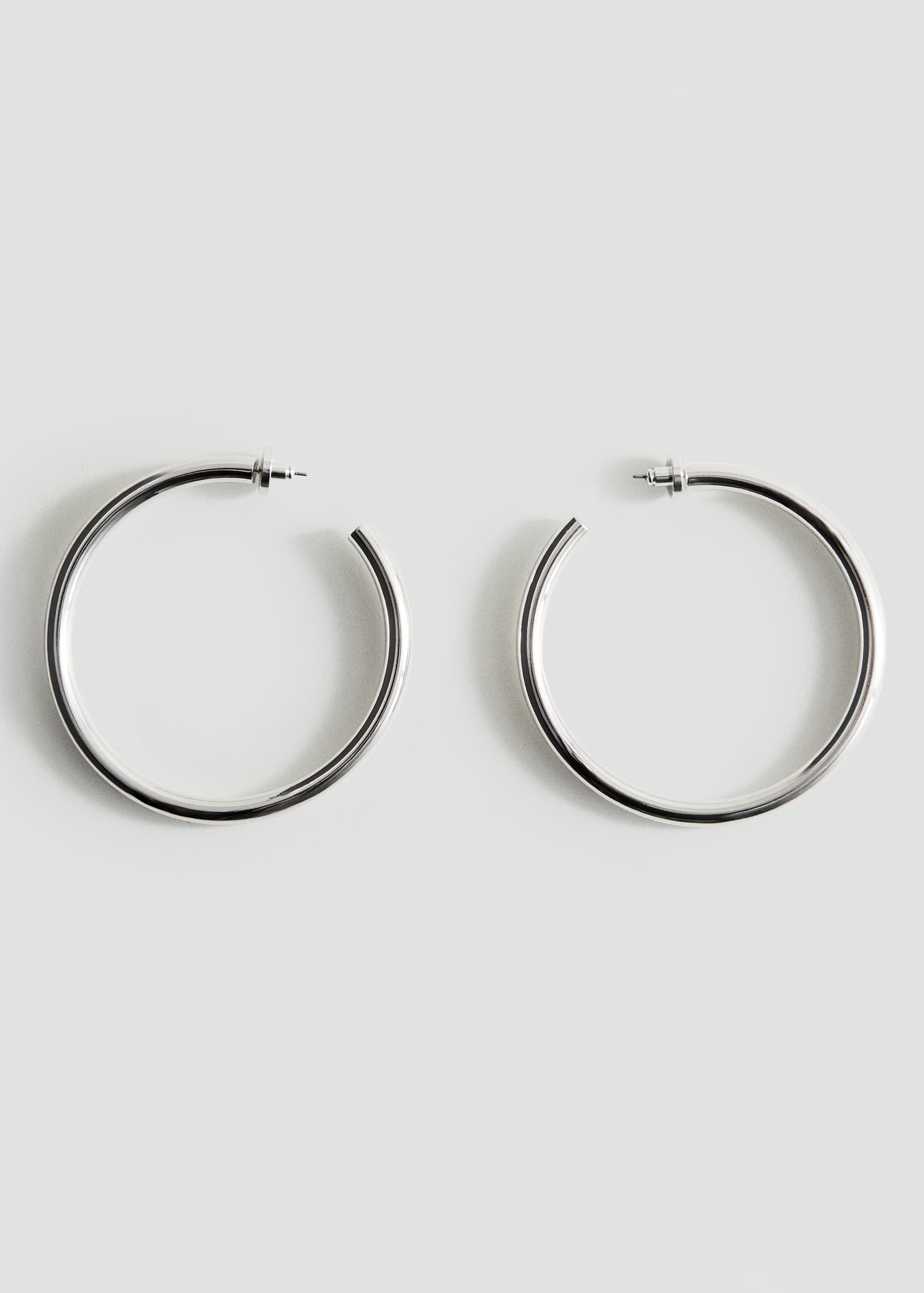 Chunky hoop earrings - Women | MANGO United Kingdom | MANGO (UK)