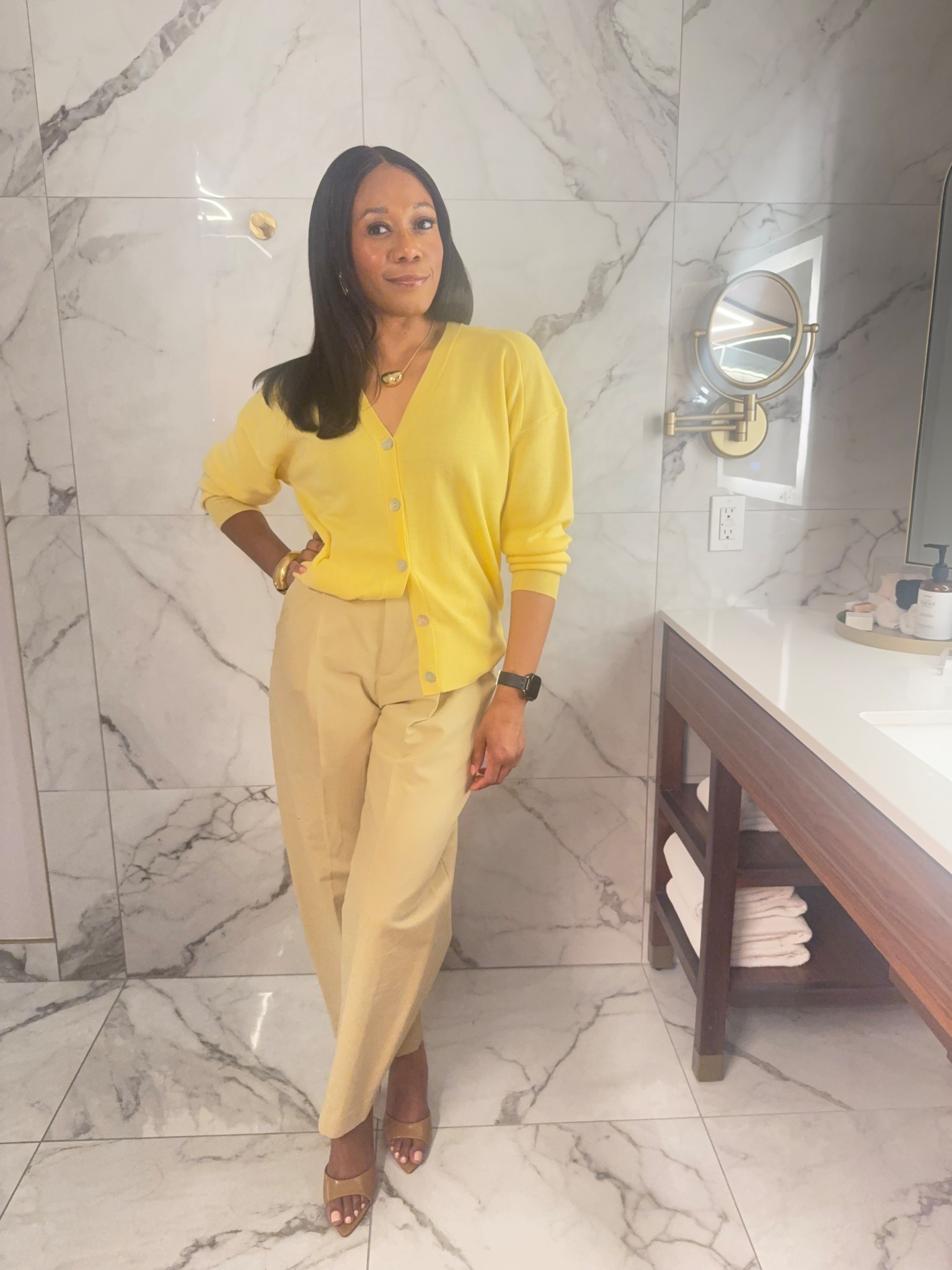 I’m obsessed with butter yellow for spring. 
Cardigan is from Zara: Ref. 3920/172.

These balloon trousers are a chic staple for summer - mango has some similar ones which I’ve linked below as well. 

Butter Yellow cardigan, spring outfit, business casual, summer outfit, workwear, elevated casual outfit, how to style, what to wear, date night outfit, what to wear to dinner, travel outfit, summer outfit, barrel pants, balloon pants, trousers


#LTKSummerEdit #LTKShoeCrush #LTKWorkwear