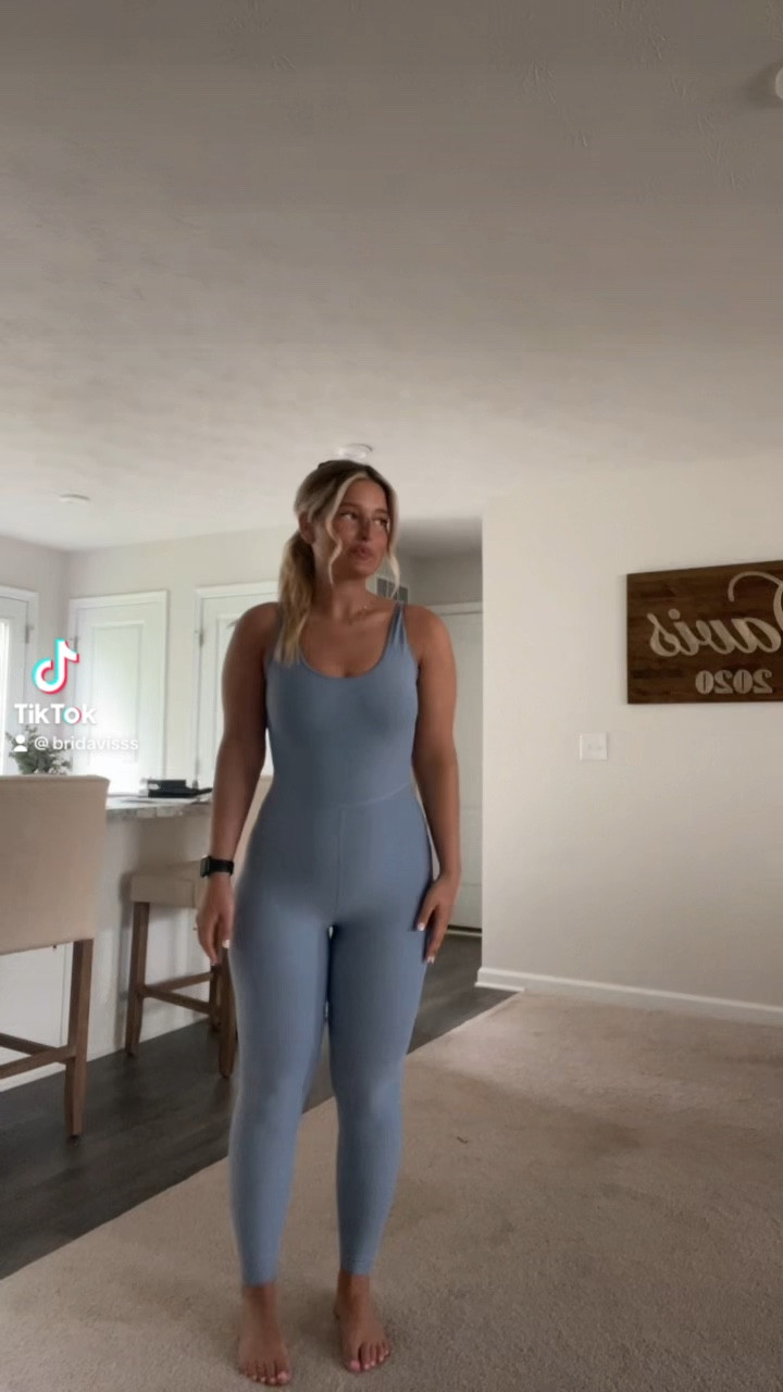 OLD NAVY JUMPSUIT 🦋🪩🩵

#LTKGiftGuide #LTKFind #LTKfit