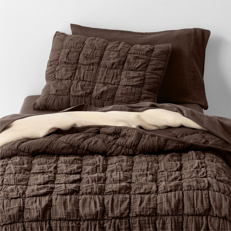 Supersoft Soft Marshmallow Puffy Cacao Brown 100% Organic Cotton Gauze Kids Twin Quilt | Crate & Barrel