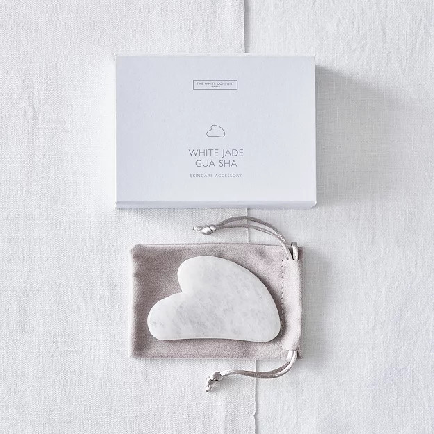 White Jade Gua Sha | The White Company (UK)