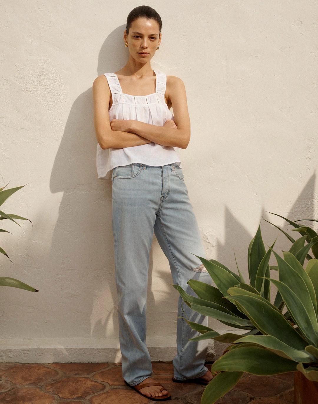 Low-Slung Straight Jeans in Fitzgerald Wash: Ripped Edition | Madewell