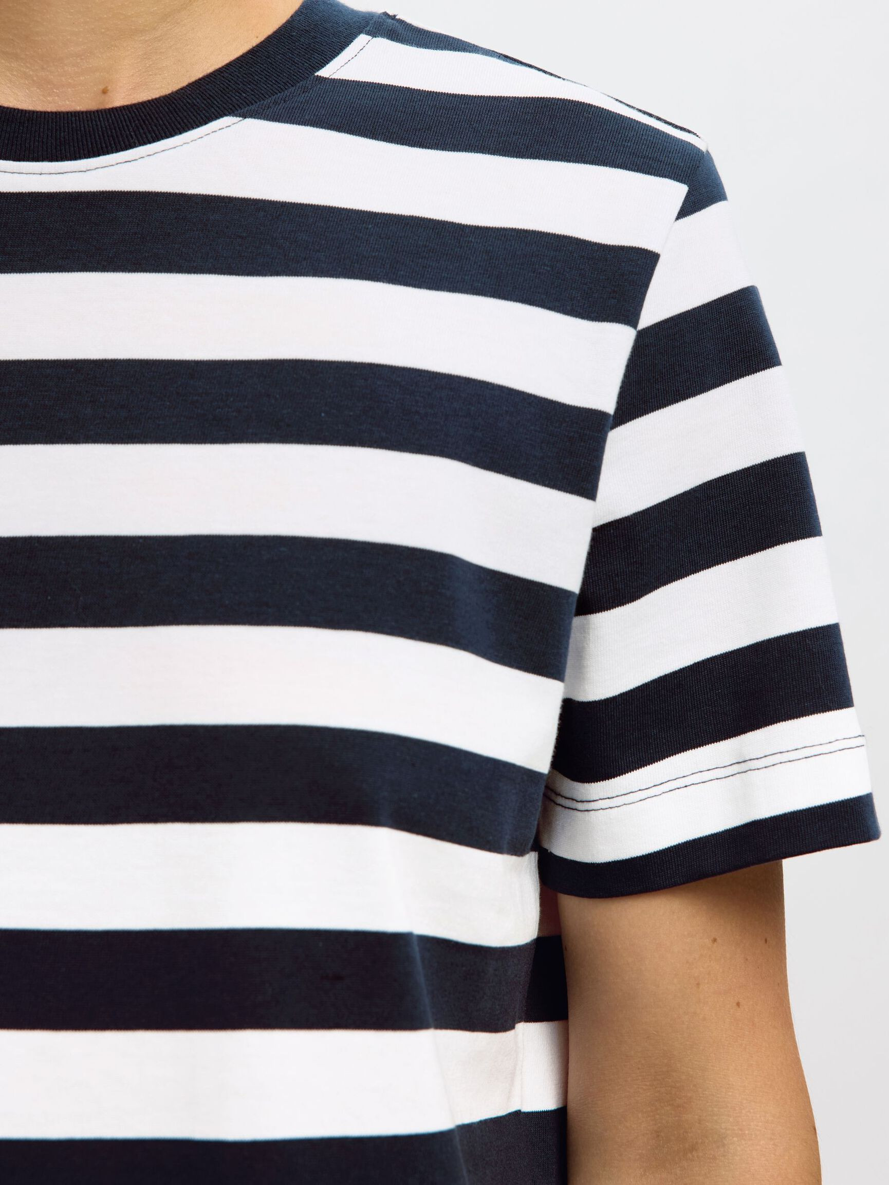 STRIPED BOXY FIT T-SHIRT | Selected