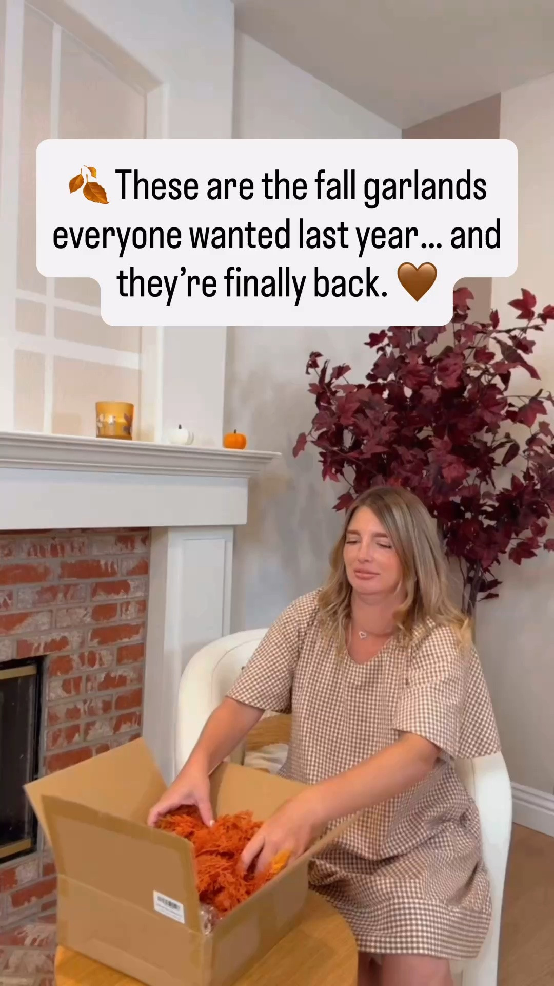 This is the lighted fall garland everyone will be decorating with this season… and it’s finally here. 🍂🤎

It’s thick, realistic, and instantly makes your fireplace, mantel, staircase, or entryway look warm and cozy with almost no effort. ✨

If you’re decorating for fall this year, I’d grab this one sooner rather than later because seasonal favorites like this never stay in stock for long. 🍁

Save this for your next decorating day, and tag your fall-loving bestie before it’s gone! 🤎🍂

#FallDecor #FallHomeDecor #AmazonFinds #CozyHome #AutumnDecor
