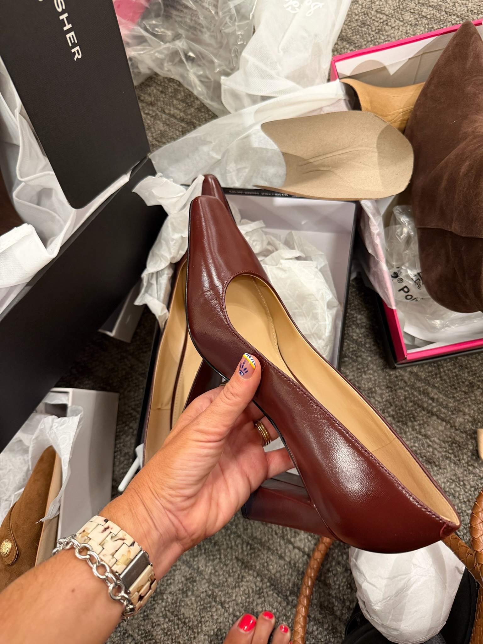Size 10, Nordstrom Anniversary Sale shoes, 

Fall shoes, work shoes, must have, trendy shoe, wide calf, boots, flats, slides, mules, slingback, heels

#LTKSeasonal #LTKOver40 #LTKSaleAlert