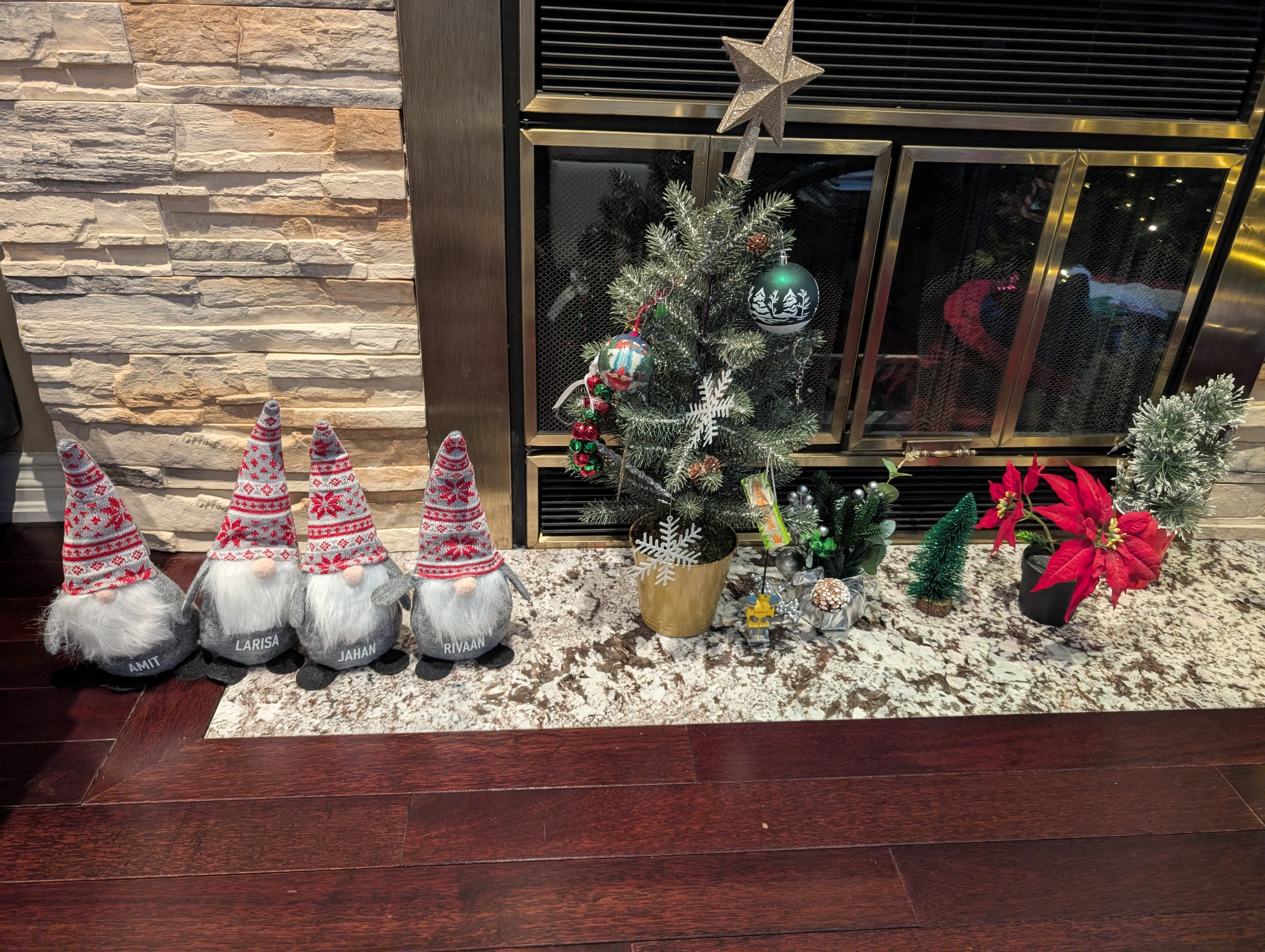 Christmas decor, gnomes, Christmas tree, holiday cheer, holiday Decor 

#LTKsale #LTKhome #LTKwinter