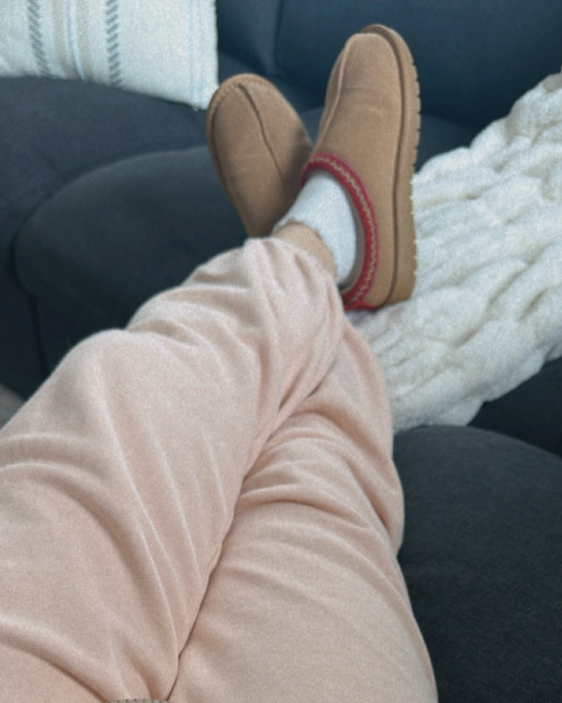 Wearing a medium 

#LTKStyleTip #LTKFindsUnder100 #LTKActive