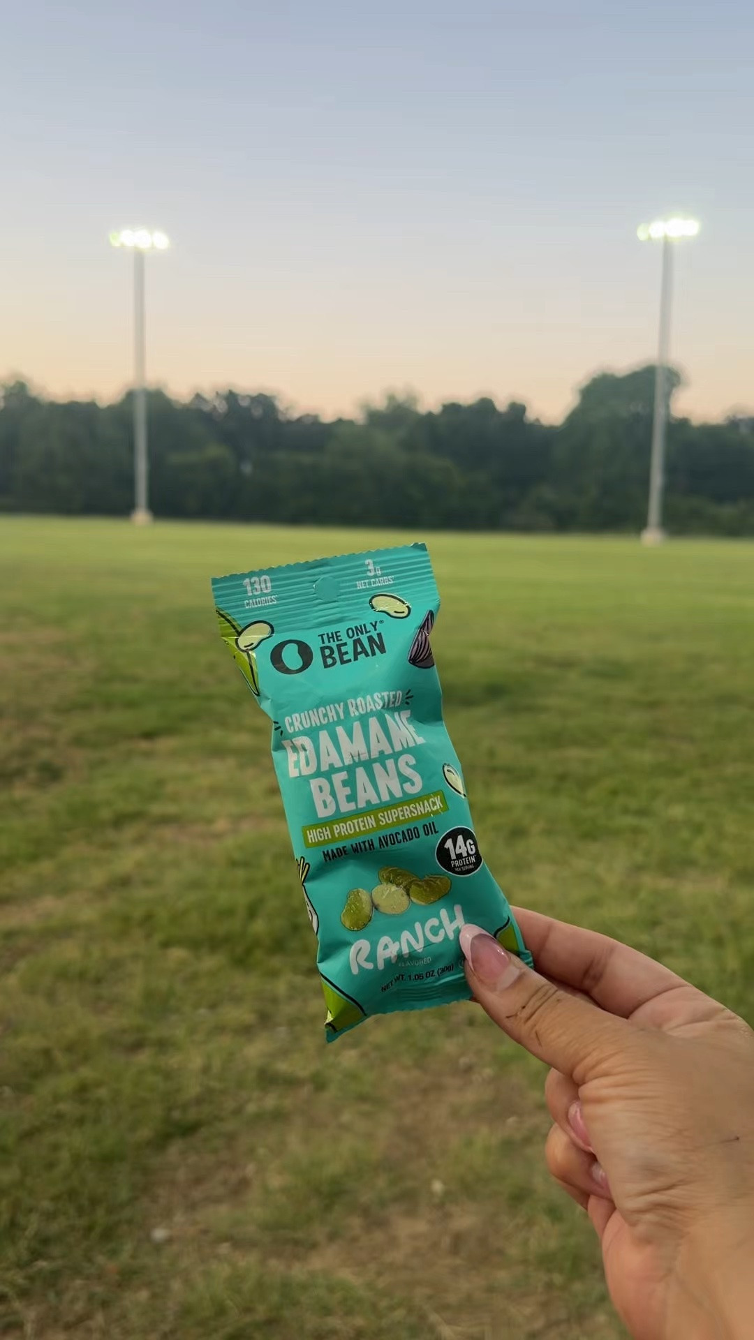 #ad If there’s one thing I never show up to a softball field without, it’s snacks 🥎 
As a busy softball mom, I’m always looking for options that are easy to pack and actually keep us going between games and practices. Lately, we’ve been loving The Only Bean Crunchy Roasted Edamame. With 14g of protein per serving, they’re crunchy, satisfying, and perfect for tossing into our game day bag!

I picked these up during my Target run and they’ve officially earned a spot in our snack rotation! 

Have you tried them yet?

#TargetPartner #target #TheOnlyBean #BackToSchool #GameDaySnacks #SoftballMom #ProteinSnacks