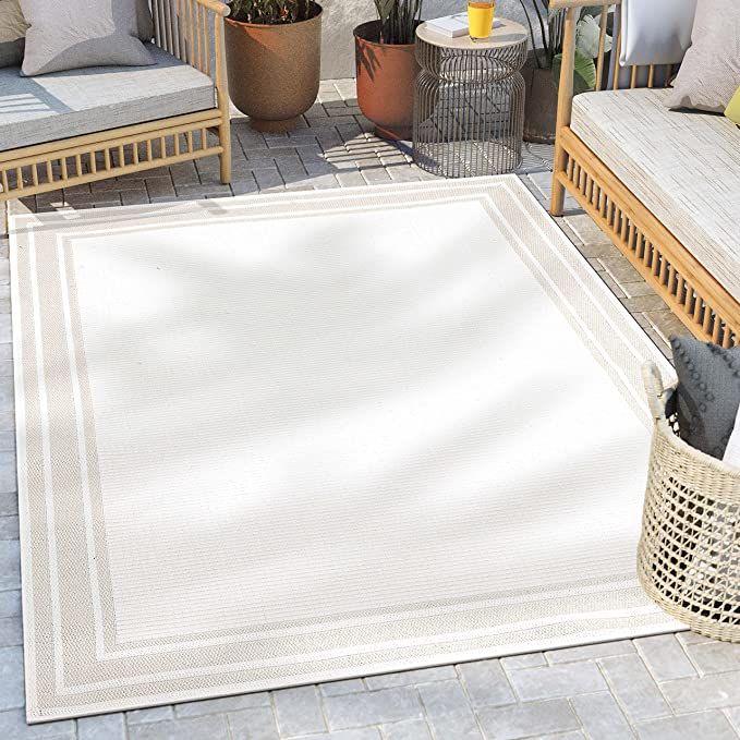 Well Woven Indoor/Outdoor Area Rug 5'3" x 7'3" Perry Ivory Striped Border | Amazon (US)