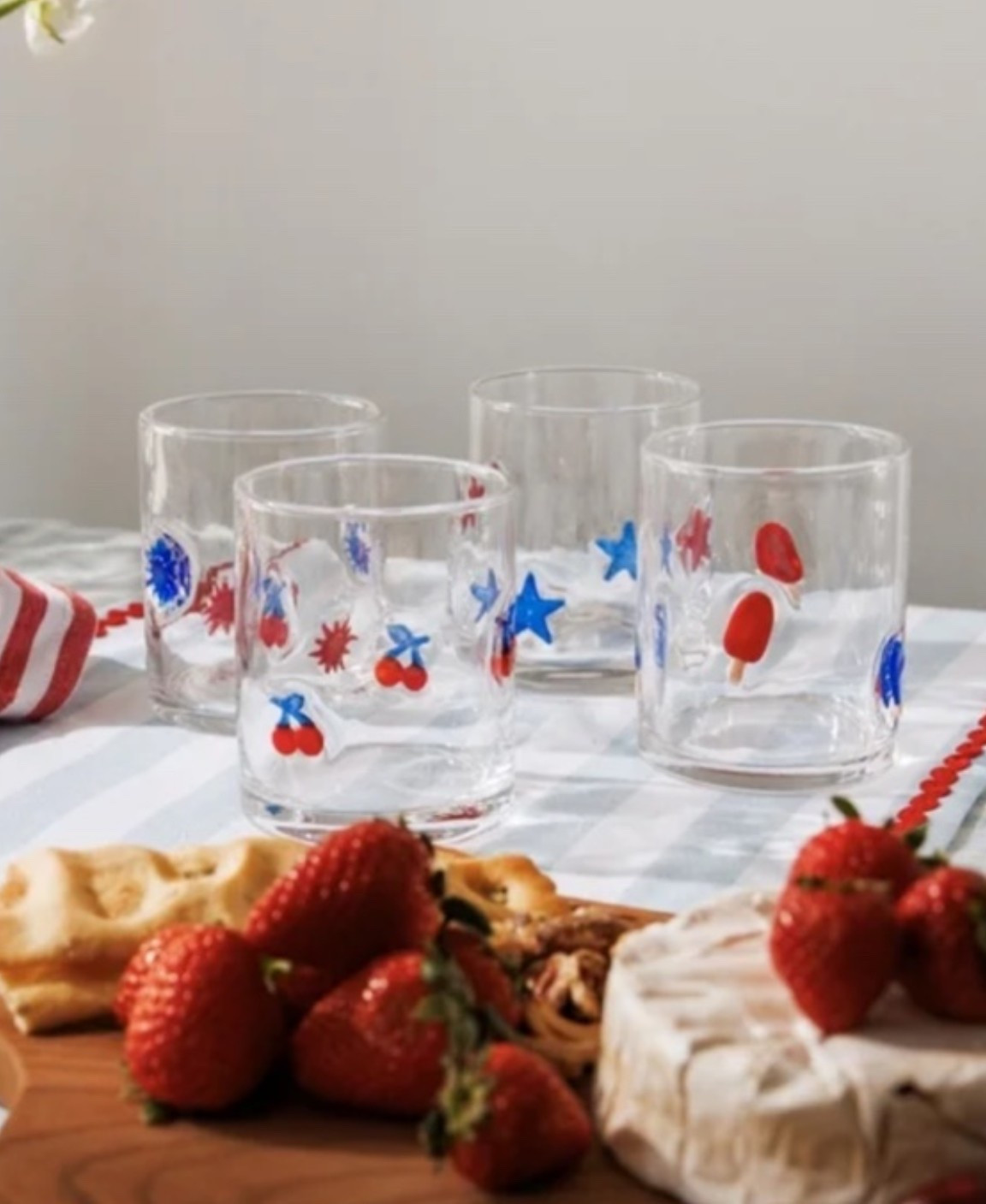 Cutest icon glasses for summer, Memorial Day, the 4th, etc! 💙❤️ sold as a set of 2