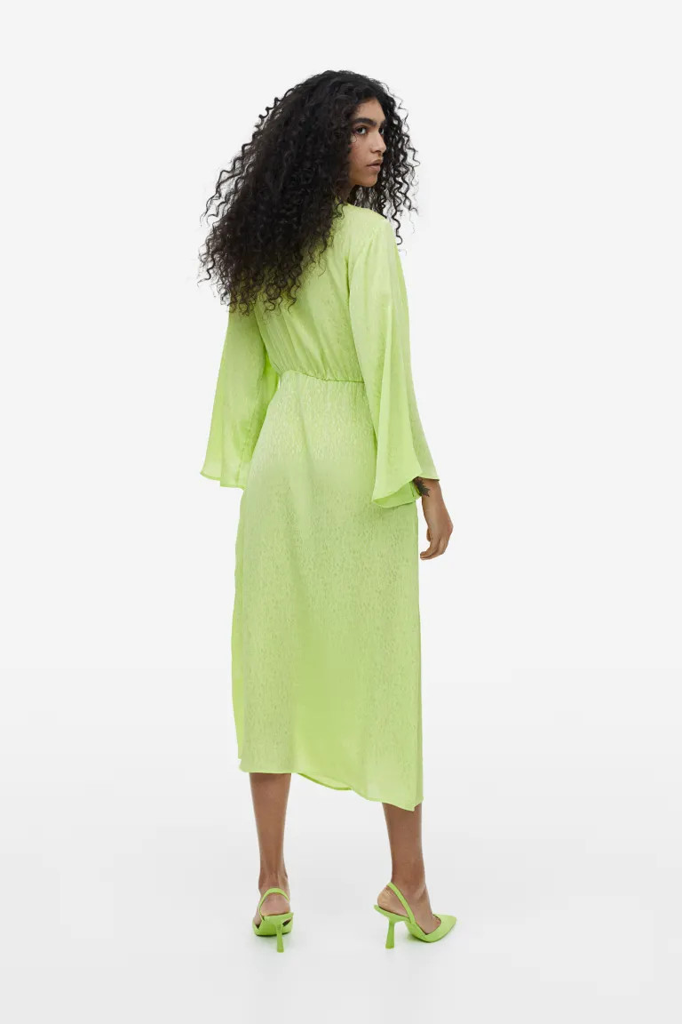 Jacquard-weave wrap dress | H&M (UK, MY, IN, SG, PH, TW, HK)