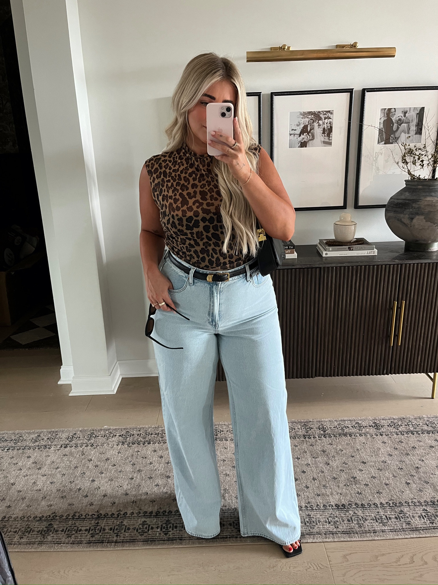 This denim!!! Been loving denim with a cute top going into this new season🐻🍂🤎 I am in a 31 in the denim in this wash #fall #transition #ootd 

#LTKSeasonal #LTKMidsize #LTKFindsUnder100