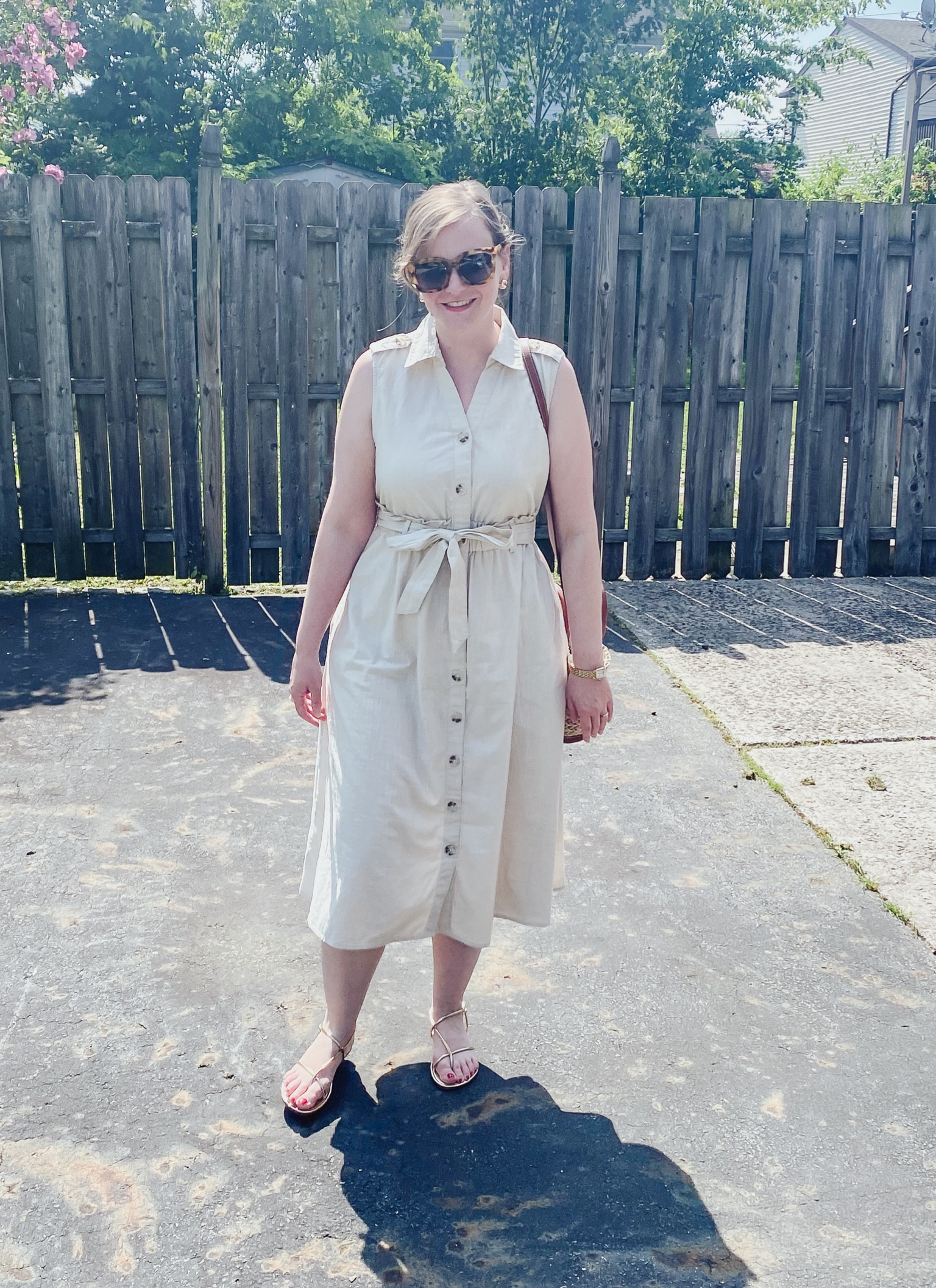 Khaki dress with pockets 
100% cotton 
True to size
Gold strappy sandals 

#LTKShoeCrush #LTKStyleTip #LTKFindsUnder50