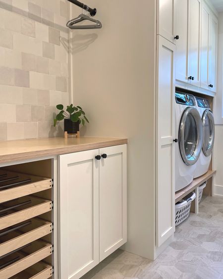 Which feature are you loving!? 👇🏼 If there’s one thing that can make stepping into the laundry room better, it’s being greeted by a lovely paint color to make the act of doing laundry - enjoyable (if that’s even possible). We’re sharing laundry room paint colors to love in 2022 #ontheblog that might make doing laundry your new favorite chore. Link in bio! ✨ #almahomes

#LTKunder100 #LTKhome #LTKunder50