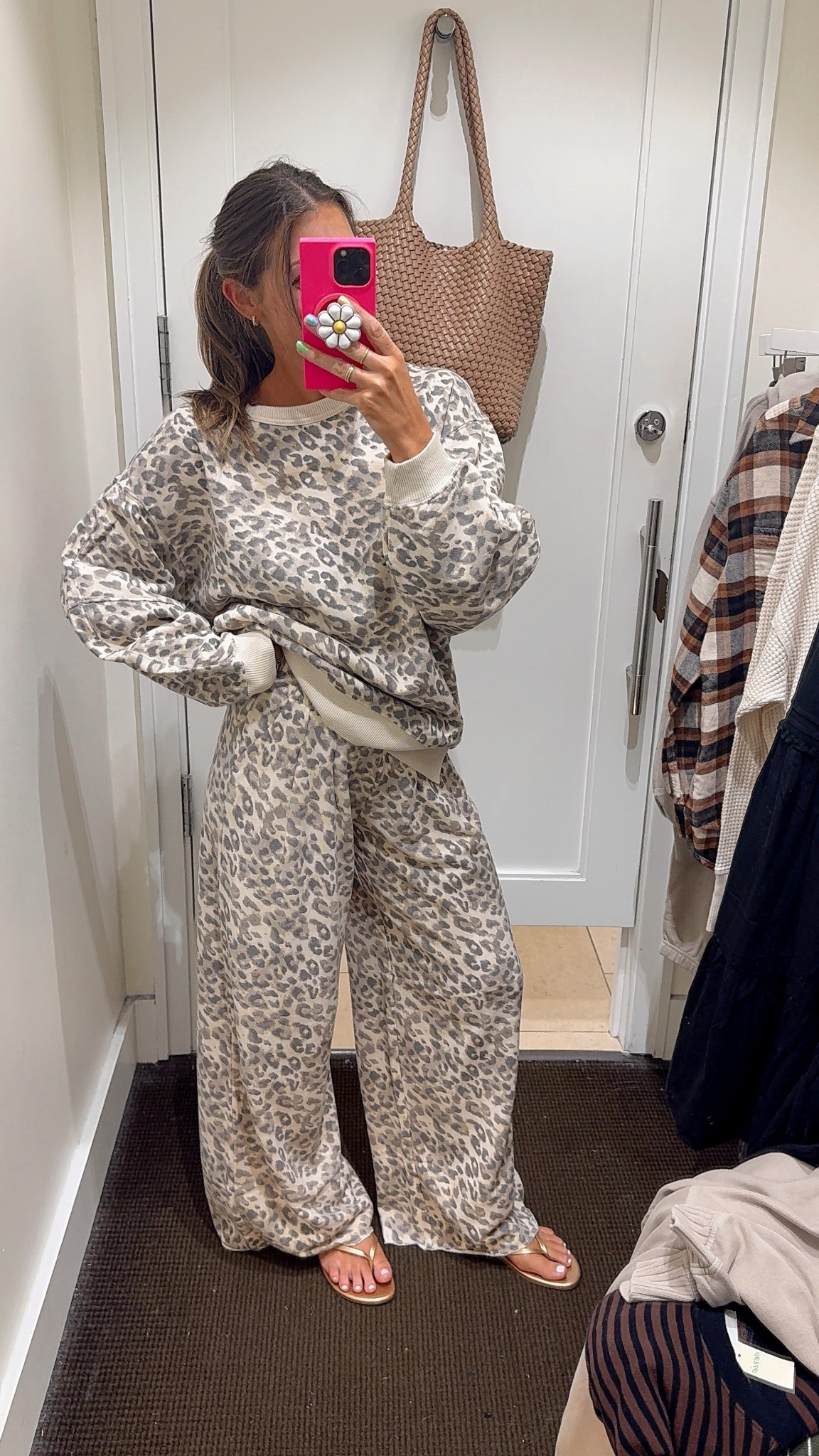 Wearing XS. Prob could do XXS. Runs big. Softest, comfiest CUTEST set everrrr. Code LTKFALLSALE at checkout gets you 20% off through midnight 