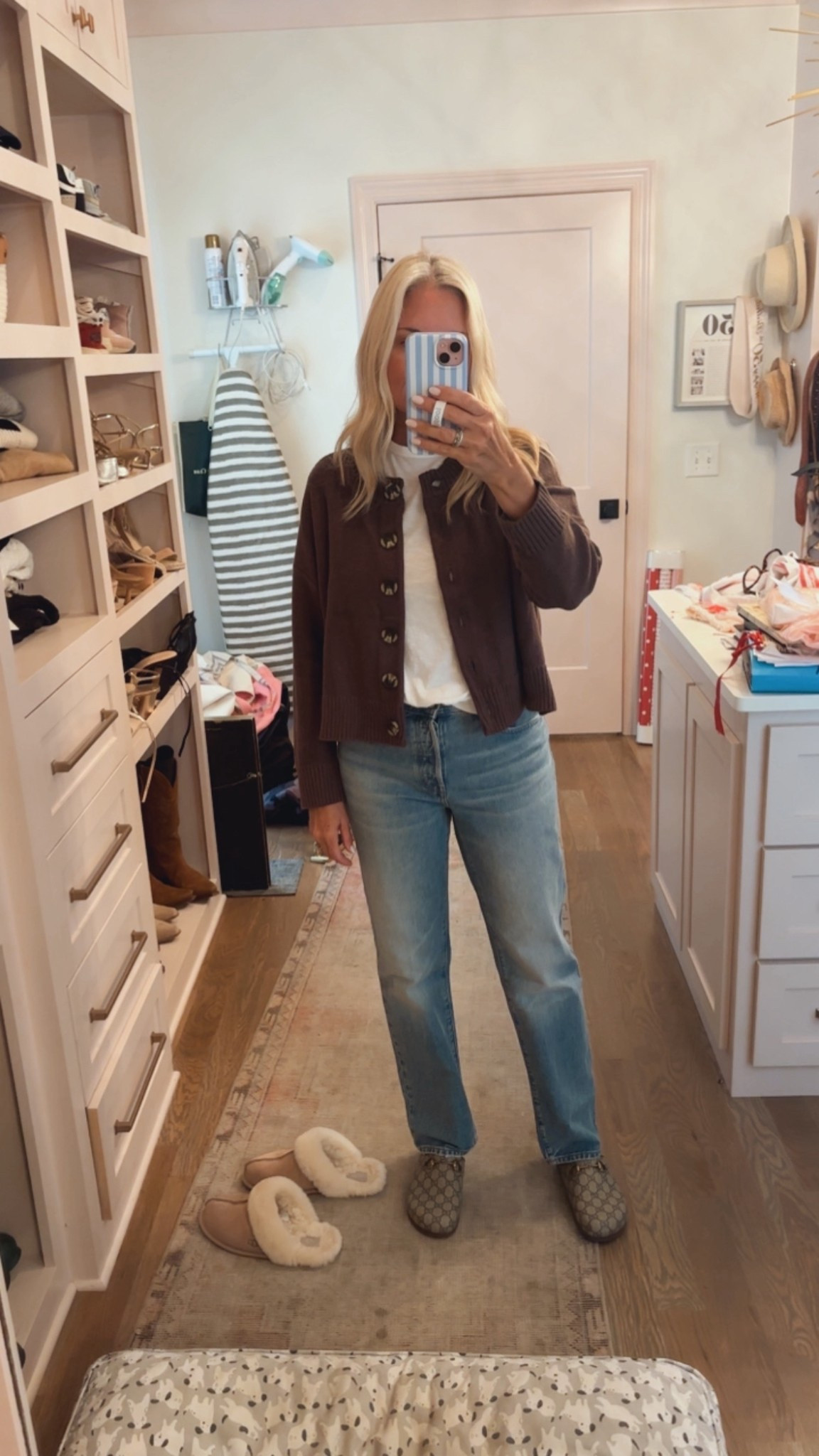 It’s finally sweater weather in Tennessee.

#LTKSeasonal #LTKOver40