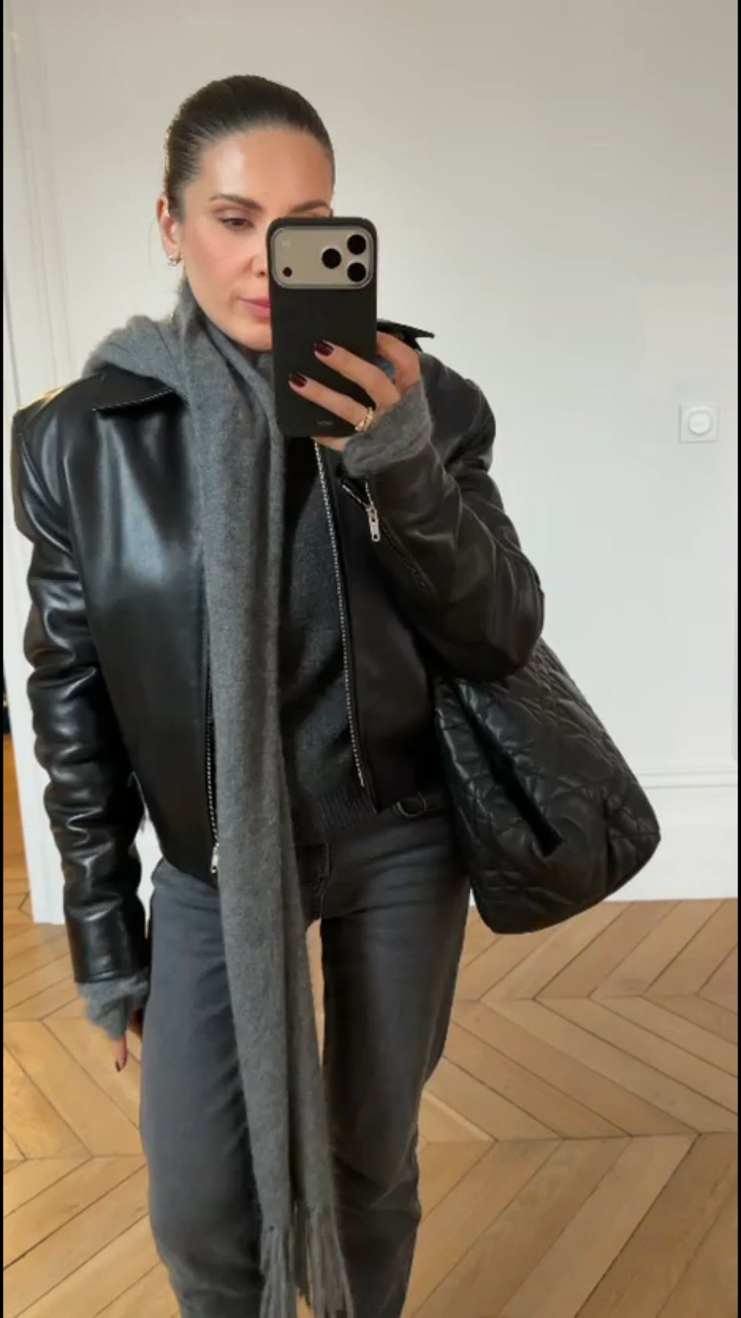 Back in Paris! Love my Phoebe Philo jacket, it’s called the cropped aviator leather jacket.
Linked many similar items for you guys!

#LTKPetite #LTKootd #LTKCyberWeek