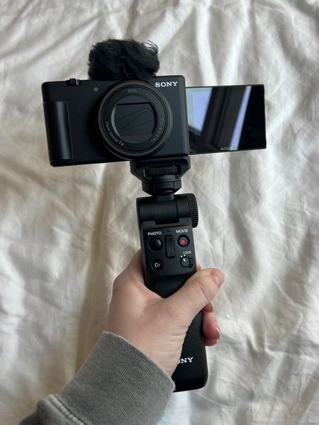 New vlogging camera Sony ZV1 ii