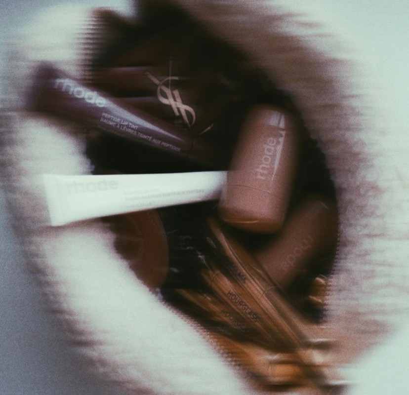 Cosmetic bags perfect for home or travel. 🤎

𝐻𝒾𝒾𝒾, 𝓁𝑜𝓋𝑒𝓁𝓎! 𝐹𝑜𝓁𝓁𝑜𝓌 𝓂𝓎 𝓈𝒽𝑜𝓅, 𝒶𝓃𝒹 𝑔𝑒𝓉 𝓂𝓎 𝑒𝓍𝒸𝓁𝓊𝓈𝒾𝓋𝑒 𝒶𝓅𝓅-𝑜𝓃𝓁𝓎 𝒸𝑜𝓃𝓉𝑒𝓃𝓉! 𝒮𝑜 𝑔𝓁𝒶𝒹 𝓎𝑜𝓊'𝓇𝑒 𝒽𝑒𝓇𝑒. 

chic, aesthetic, minimalist style, home, decor, ootd, dupe, y2k, boho, Amazon, Amazon fashion, Amazon home, Amazon beauty, winter home, winter decor, winter interior, winter fashion, winter style, holiday, seasonal, Valentine’s Day #makeupbags #travel #cosmeticbag #makeup #skincare 

#LTKFindsUnder50 #LTKBeauty #LTKmorningroutine