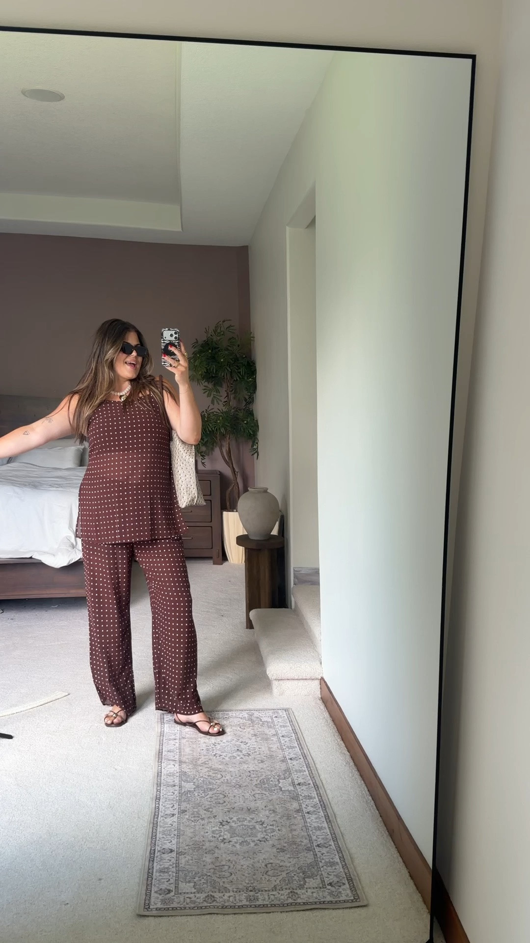 Amazon summer outfit of the day. Obsessed with How #thicktummyapproved this two piece is and I really think it would be perfect for resortwear or vacation!

Midsize, size 12, size 14, mom style, curvy outfit