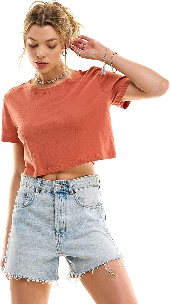 Women's Boxy Crop Top Round Neck Short Sleeve Casual 100% Cotton Cropped Tee T-Shirt | Amazon (US)