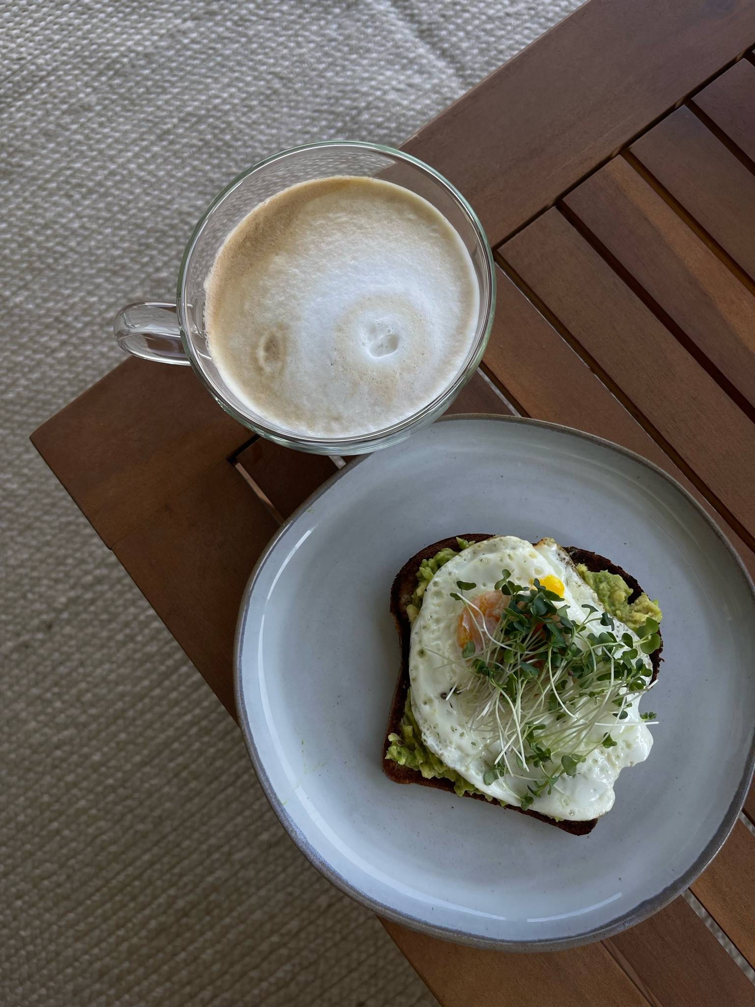 Mug and plate 🥑☘️