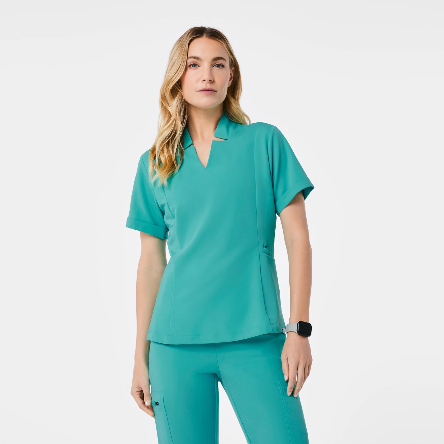 Women’s Inala Scrub Top  - Oasis · FIGS | FIGS