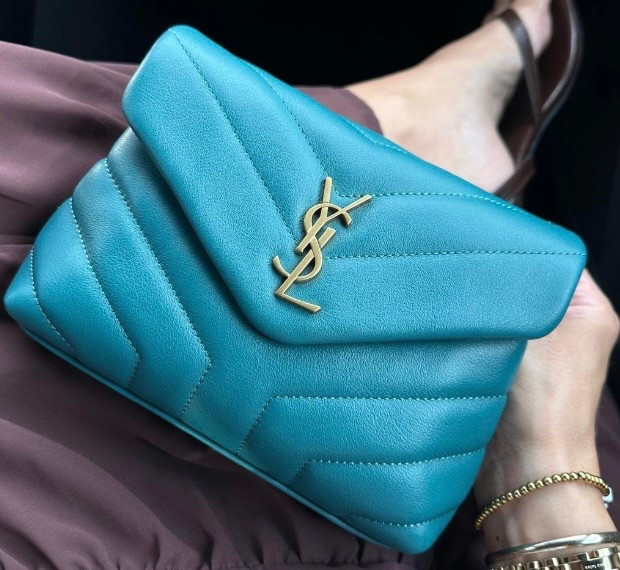 So gorgeous the quality is amazing🥰🥰🥰

#LTKBeauty #LTKStyleTip #LTKxMadewell