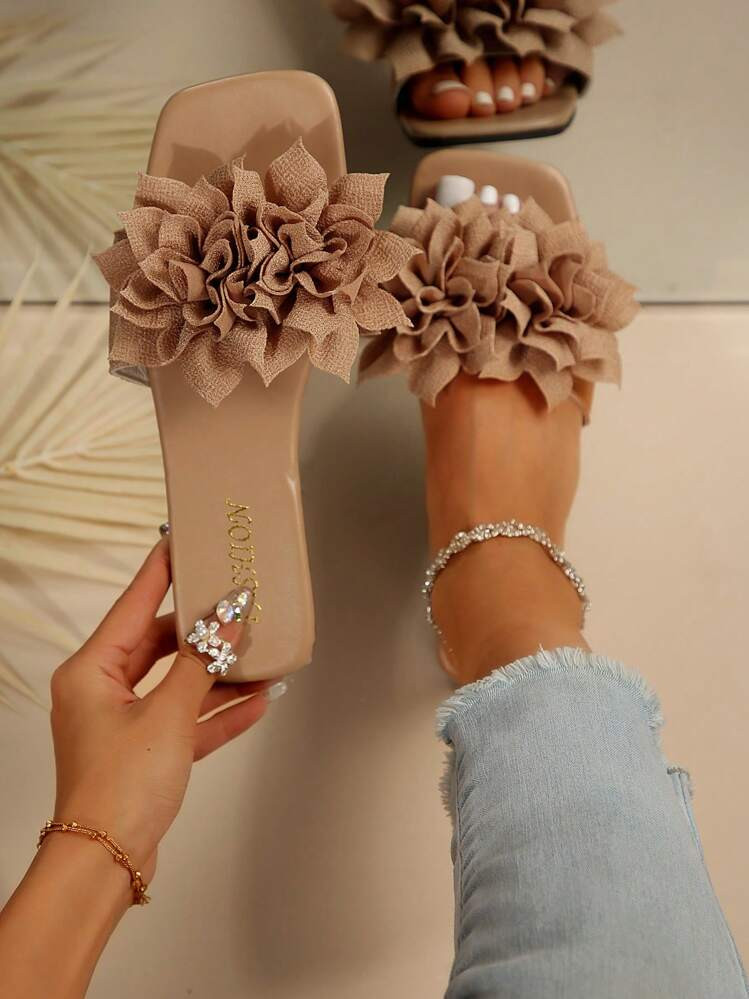 New Plus Size Women Comfortable Simple Open Toe Cute Floral Cloth Square Toe Flat Slippers Sandals Casual Fashion Outdoor Beach Summer Shoes | SHEIN