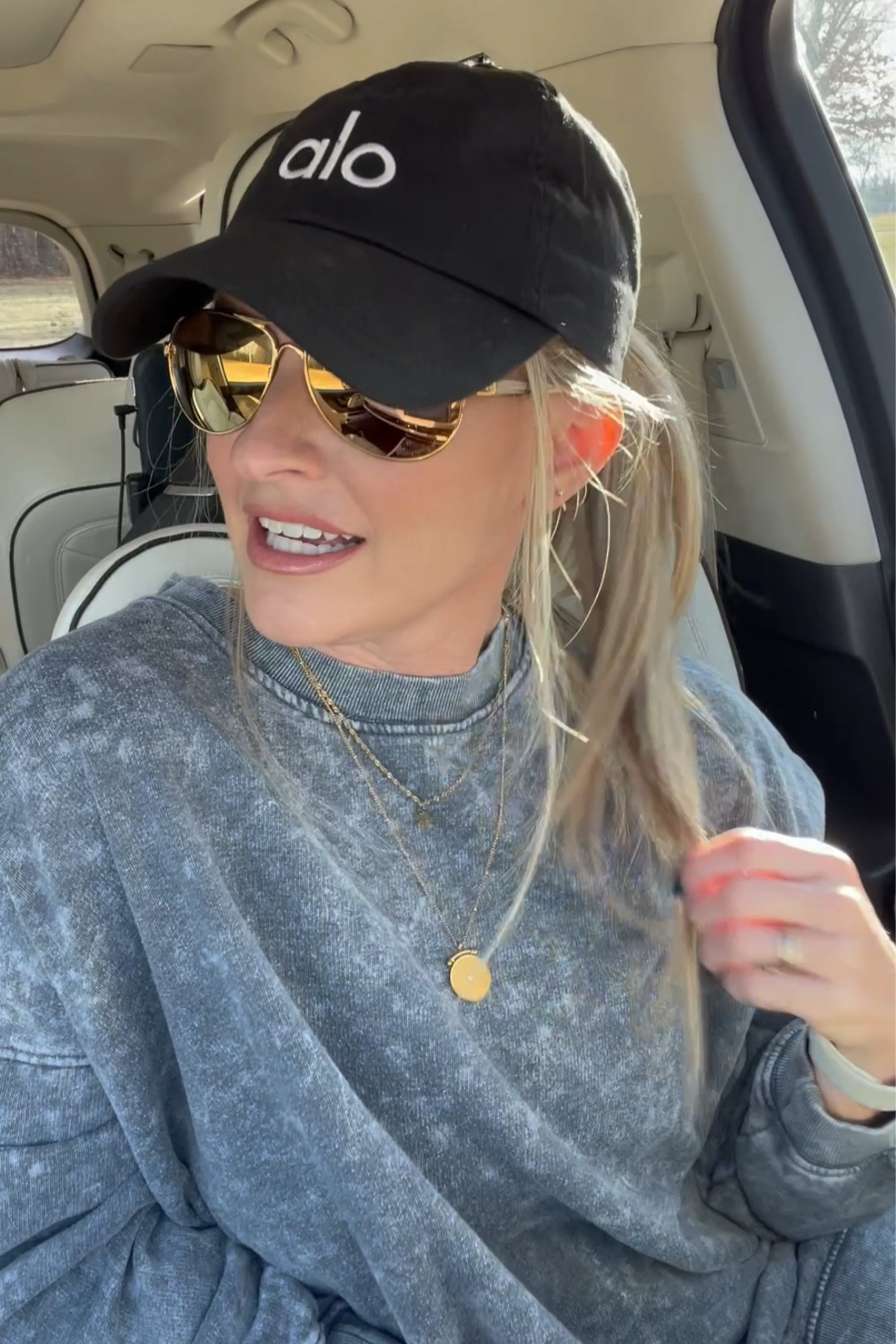 Lazy day mom outfit 

#LTKStyleTip #LTKActive #LTKTravel