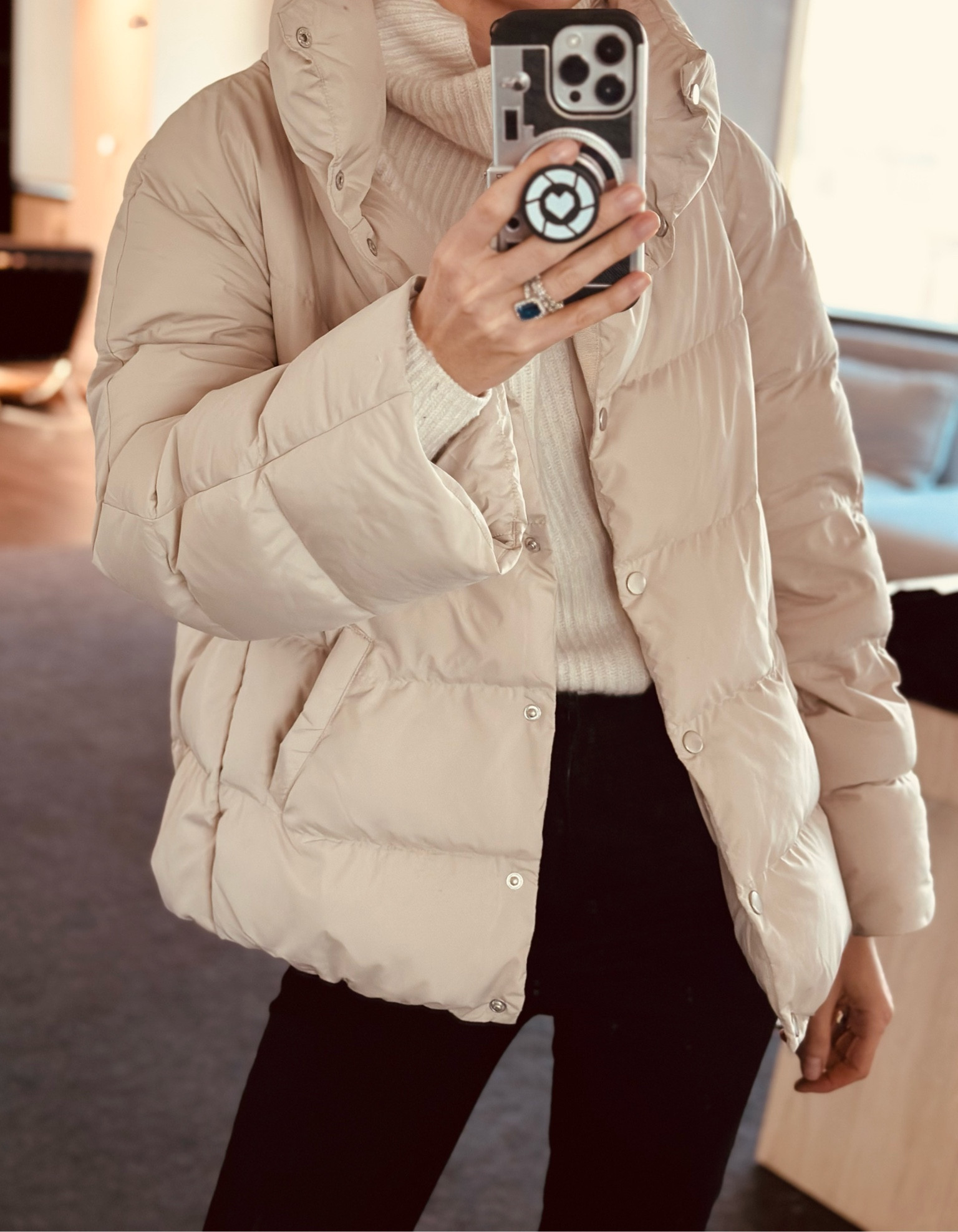 Casual Friday 📸

#LTKworkwear #LTKover40 #LTKtravel