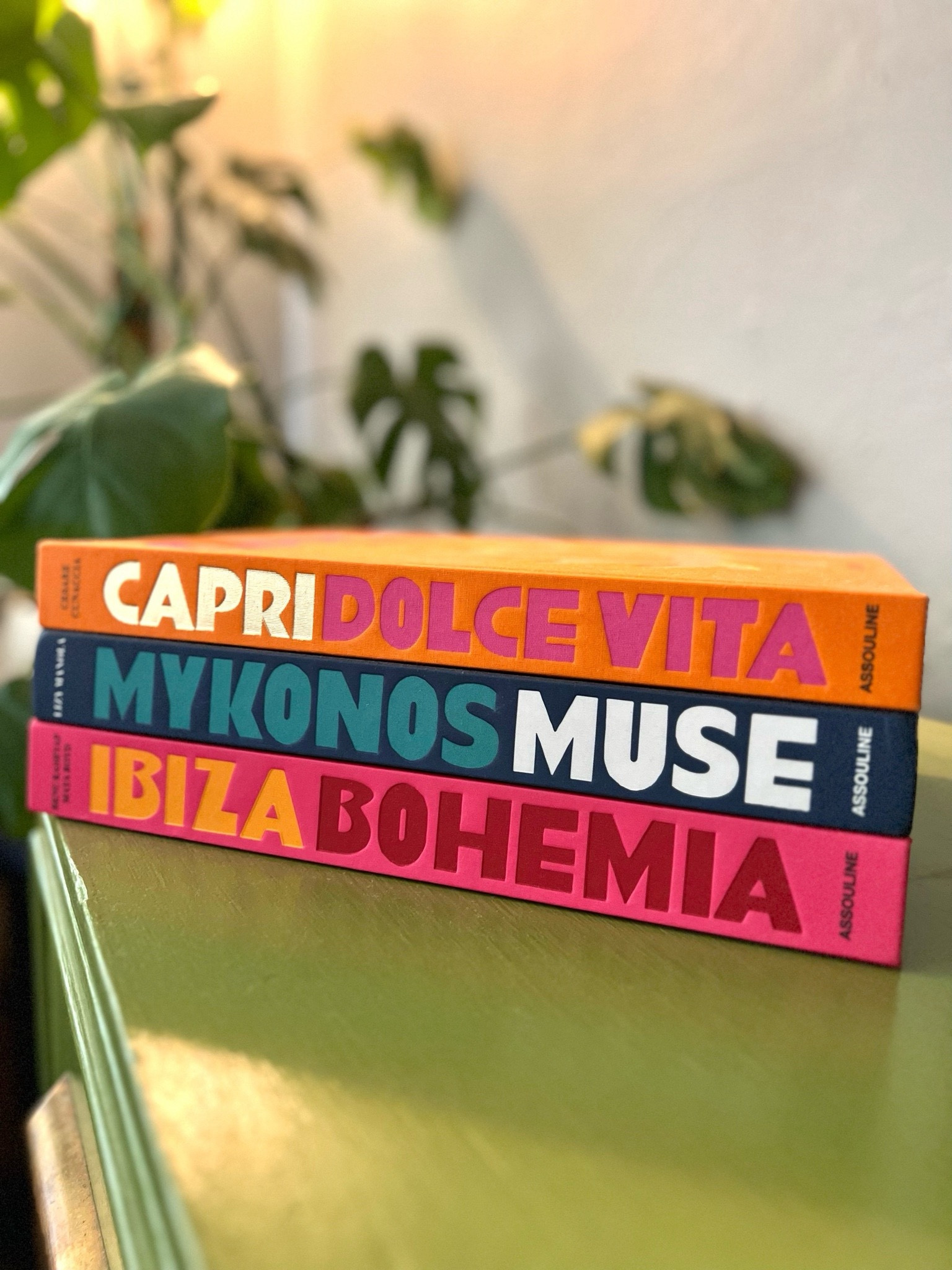 My coffee table books are on sale for amazon prime day! $21 off! 


amazon prime | home decor | colorful home decor | decorative books | eclectic home | trendy home | assouline | mykonos | capri | ibiza | travel inspired home | gift ideas | sale | deals | discount | sale alert | pink home decor | girly home decor 

#LTKxPrime #LTKsalealert #LTKhome