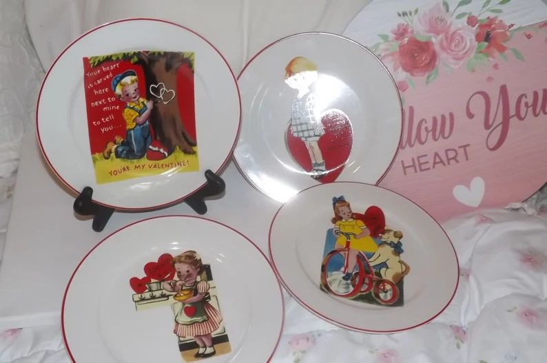 Vintage Inspired Valentine's Day Party Plates, Rosanna Studios, Set of 4 Valentines Day Card Plat... | Etsy (US)