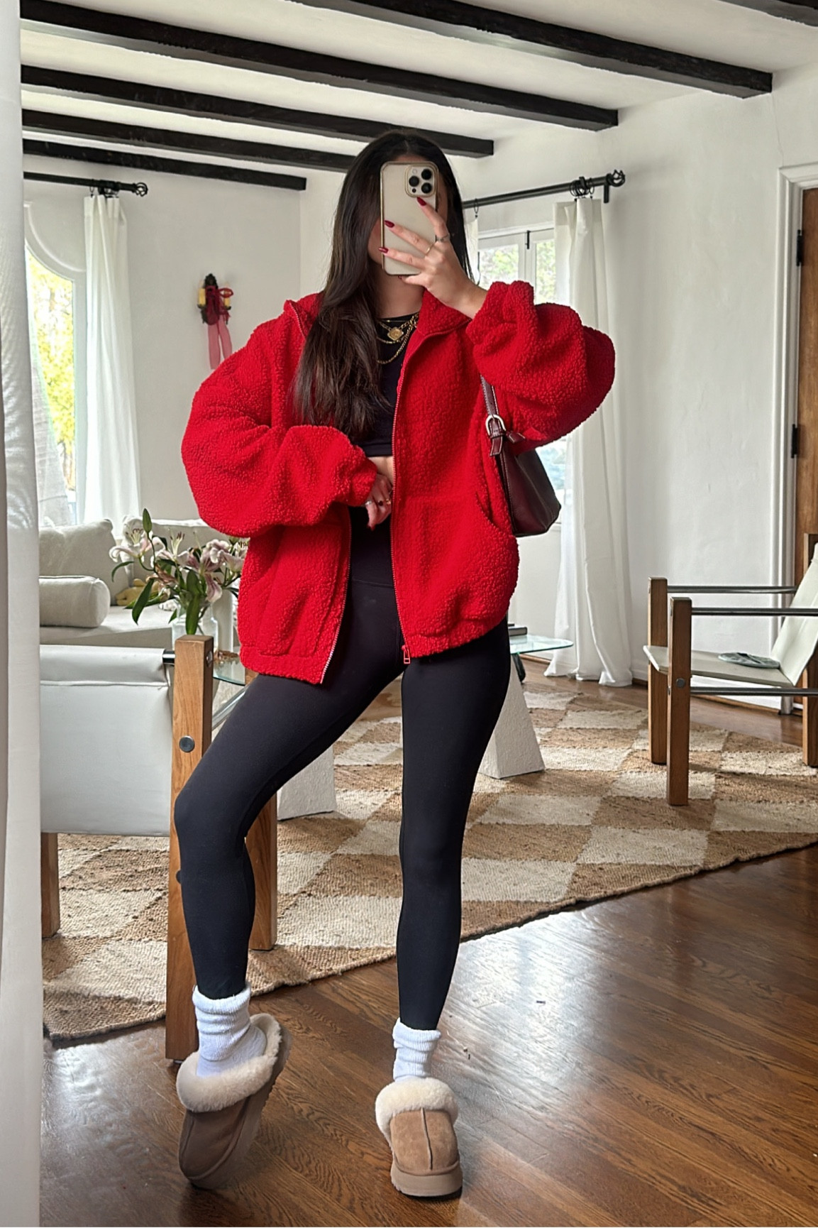 The coziest Aritzia fleece dupe from Old Navy! 🎀💋

#LTKSeasonal #LTKGiftGuide #LTKCyberWeek
