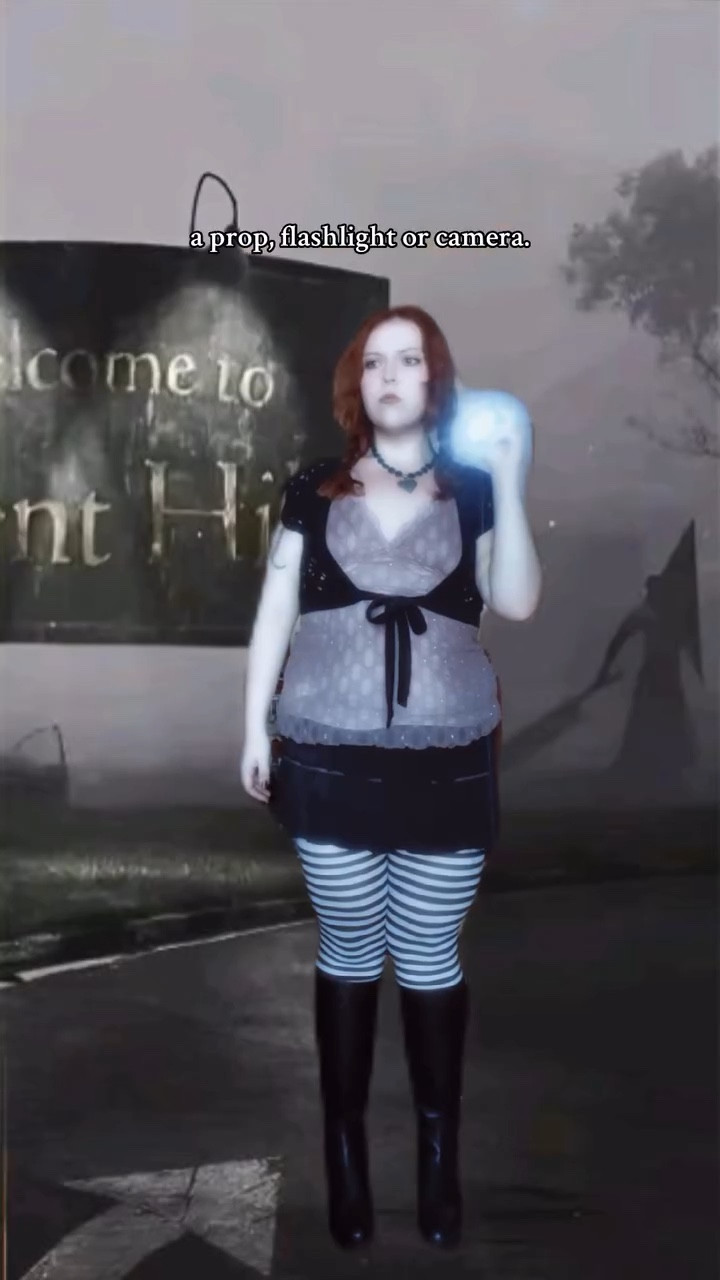 ok i am admittedly a little TOO excited over the end result!! 🔦 

are you a fan of 2000s horror games? 🕯️💻

(audio by @katiejnete) 

.
.
.
.
.
#2000s #horrorgame #plussizestyle #videogame

#LTKSeasonal #LTKMidsize #LTKHalloween