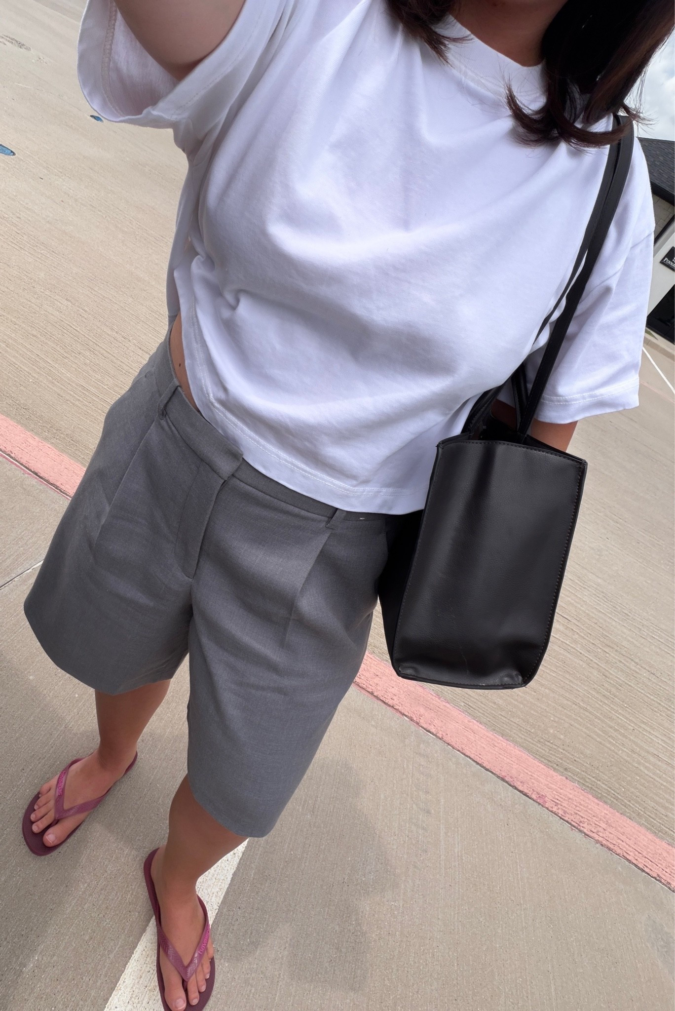 Hair day fit

Summer ootd, summer fashion, trouser shorts outfit, white tshirt outfit

#LTKSeasonal #LTKootd