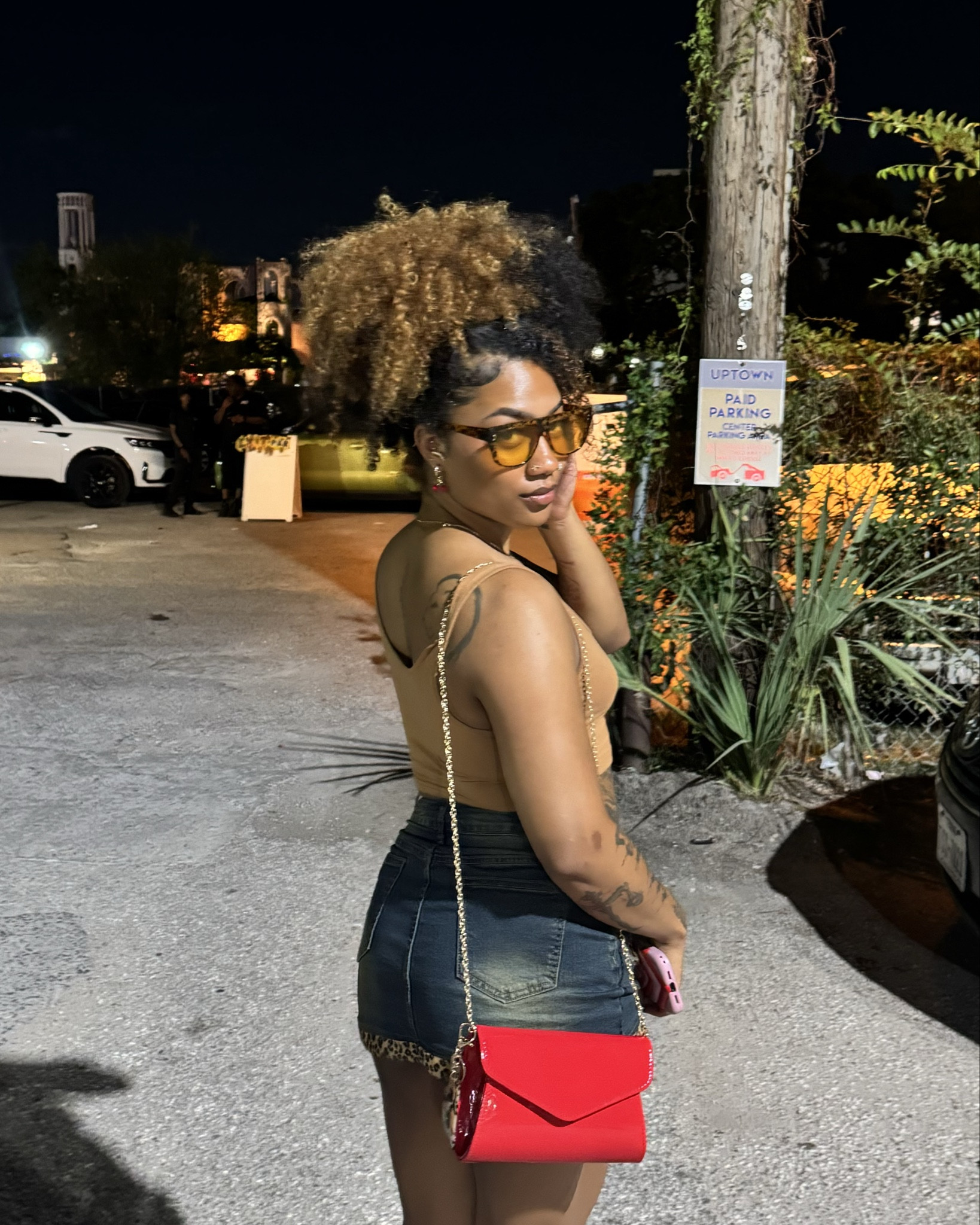 Leopard/Cheetah on denim skirt with a pop of red for fun! 🐆❤️

#LTKParties #LTKFindsUnder100 #LTKFindsUnder50