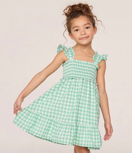 Loving the green gingham! Use code FAMILY for 25% off plus free shipping!! 

#LTKkids #LTKSale #LTKFind