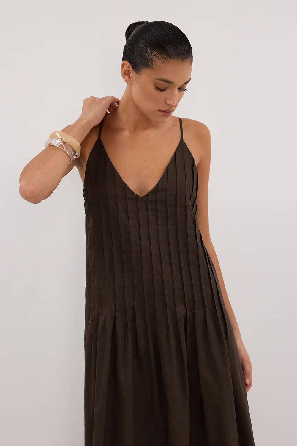 TAHLIA BITTER CHOC LINEN MAXI DRESS | DISSH