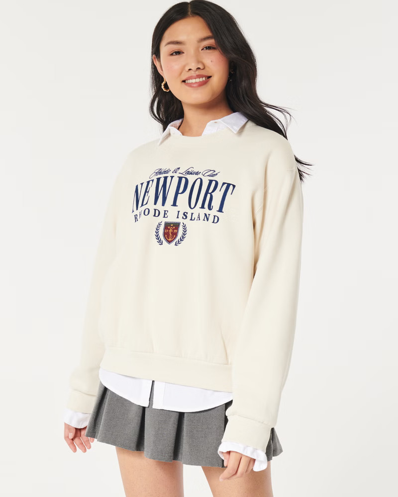 Easy Newport Rhode Island Graphic Crew Sweatshirt | Hollister (US)