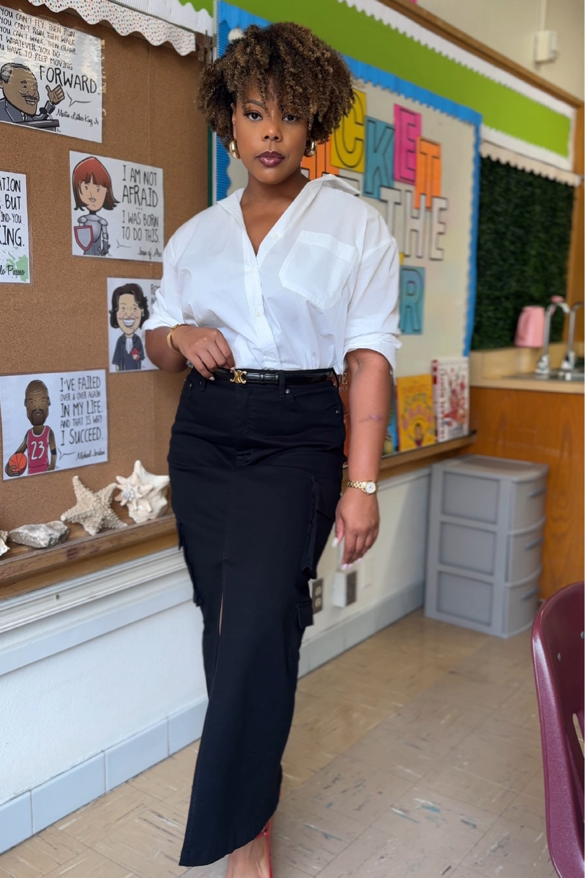 Walmart has me together for Back to School! 
Cargo Skirt (10)
Oversized Button Down (L) 

#LTKStyleTip #LTKBacktoSchool #LTKWorkwear