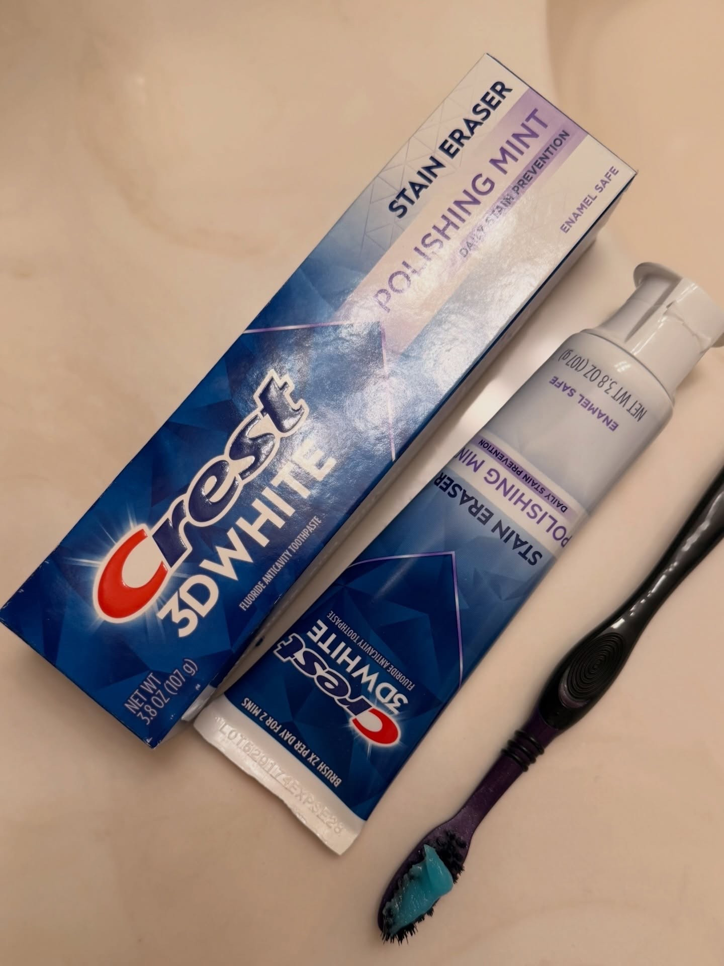Fresh, clean, and polished ✨ Loving the minty feel and brighter smile with Crest 3D White Stain Eraser 🦷💙 @influenster #complimentary @crest #crestsmiles #SmileCrest