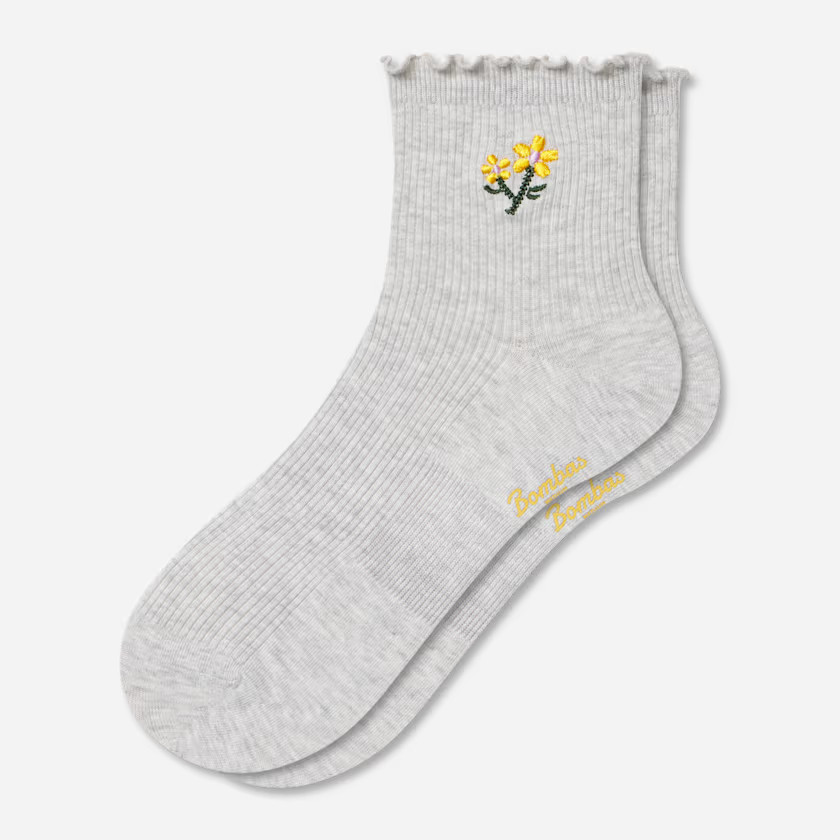 Women's Ruffle Rib Quarter Socks | Bombas