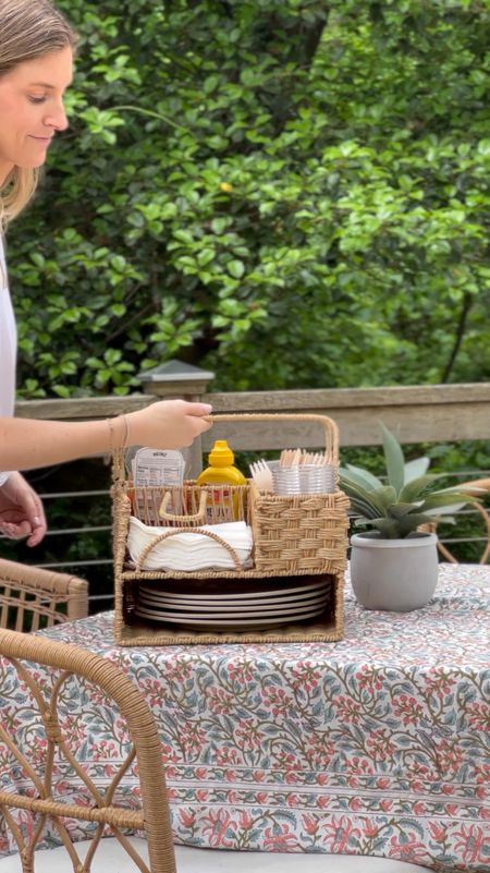 Hosting in style doesn’t have to be expensive. This woven caddy from @walmart creates function and beauty to make gathering easier on everyone! Comment for link and access to a few other styles to give you options ✨
#outdoordining #summerhosting #coastalsummer #diningalfresco #walmartfinds #walmartpartner #classicdecor #coastalgrandmother #coastalgrand #tablescape 

#LTKVideo #LTKSeasonal #LTKHome