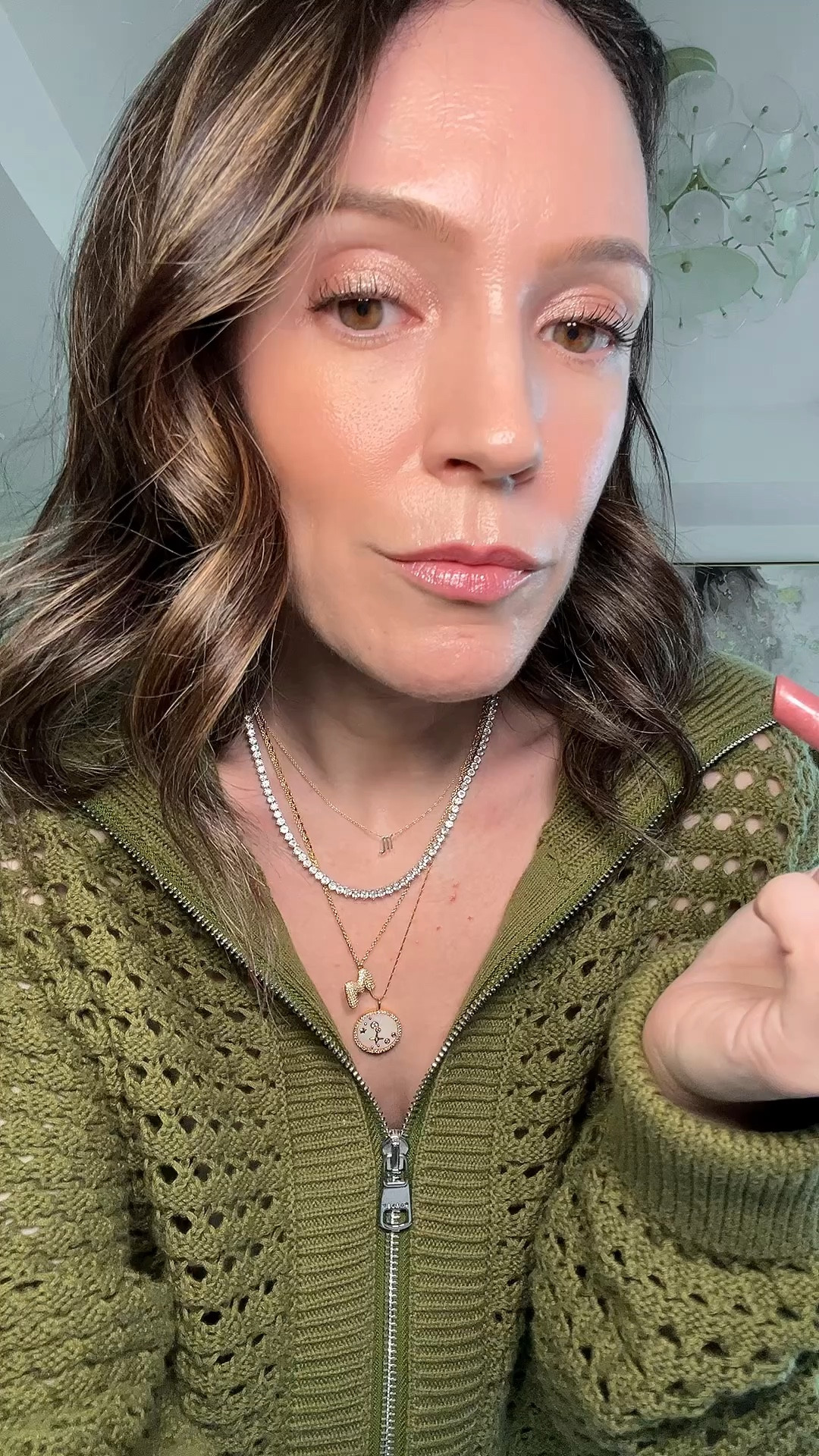 Tarte Maracuja juicy lip in Rose Shimmer 

#LTKOver40 #LTKBeauty