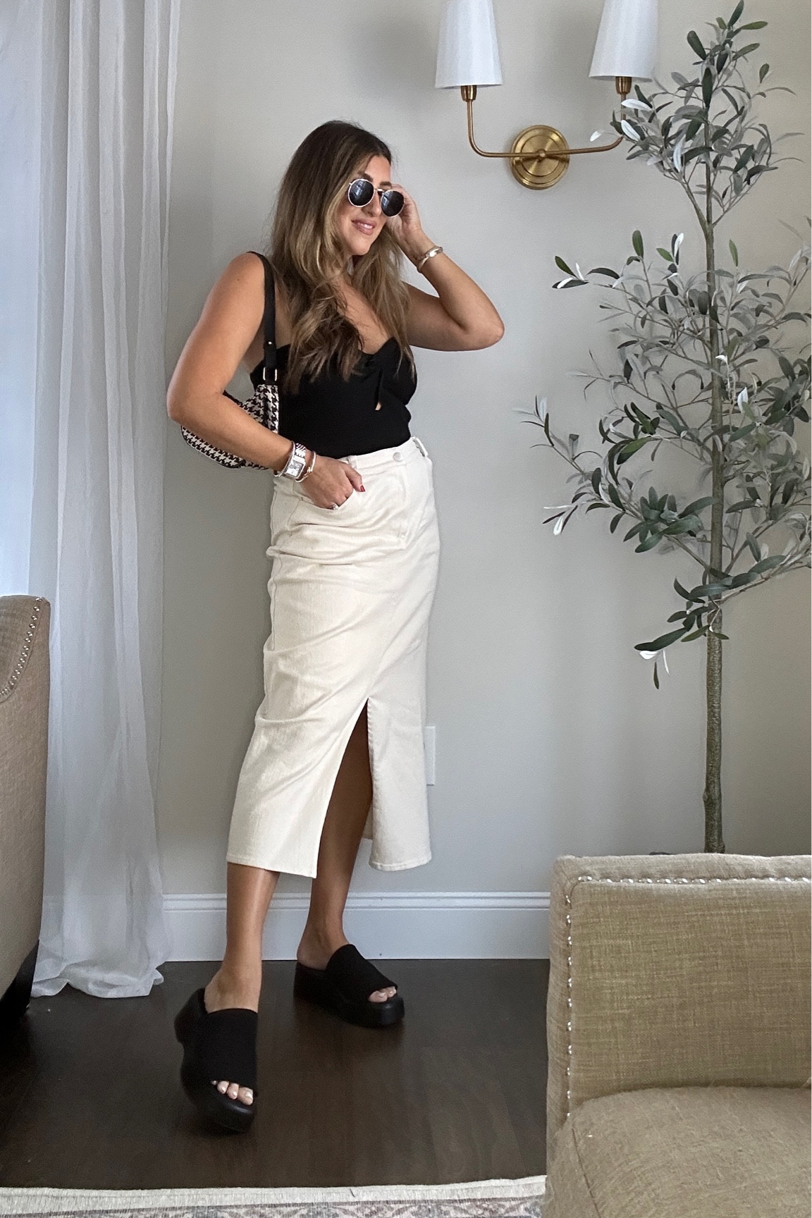 Midi skirt FTW! Love this cream color it’s it’s stretchy! Wearing tts med. use code LAUREN20 for 20% OFF

Vacation outfit, resort wear. Denim midi skirt. 

#LTKtravel #LTKSeasonal #LTKstyletip