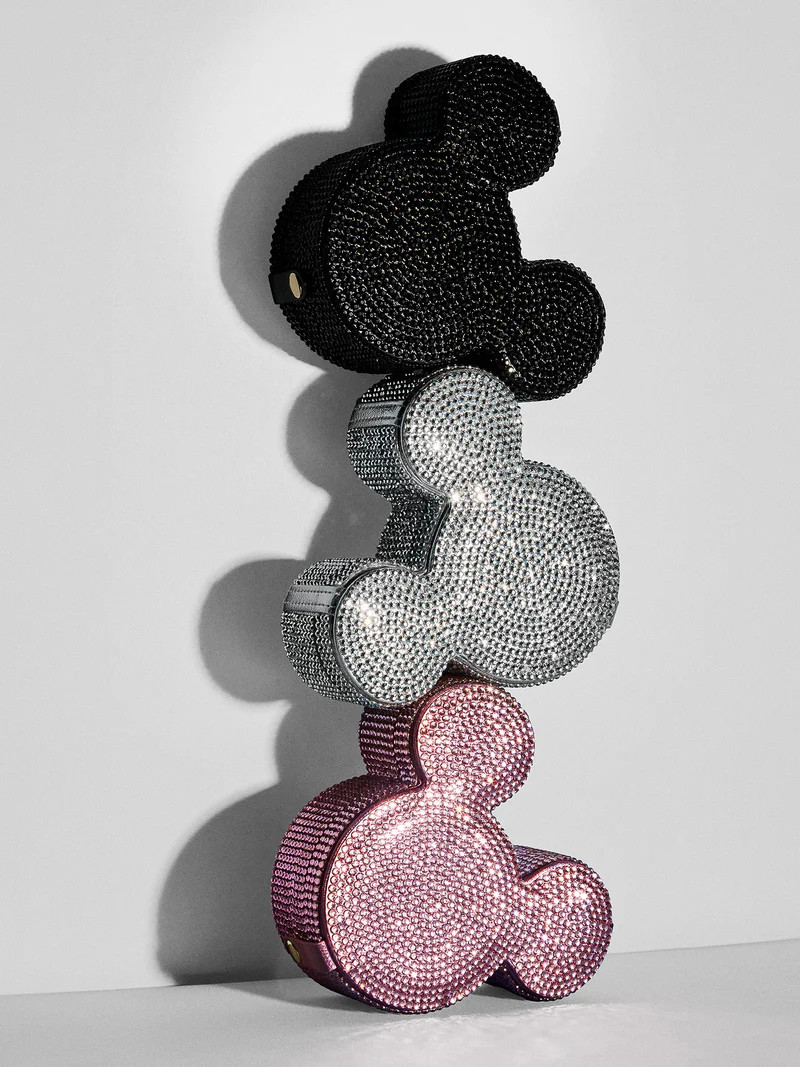 Black Friday 
Black Friday | BaubleBar