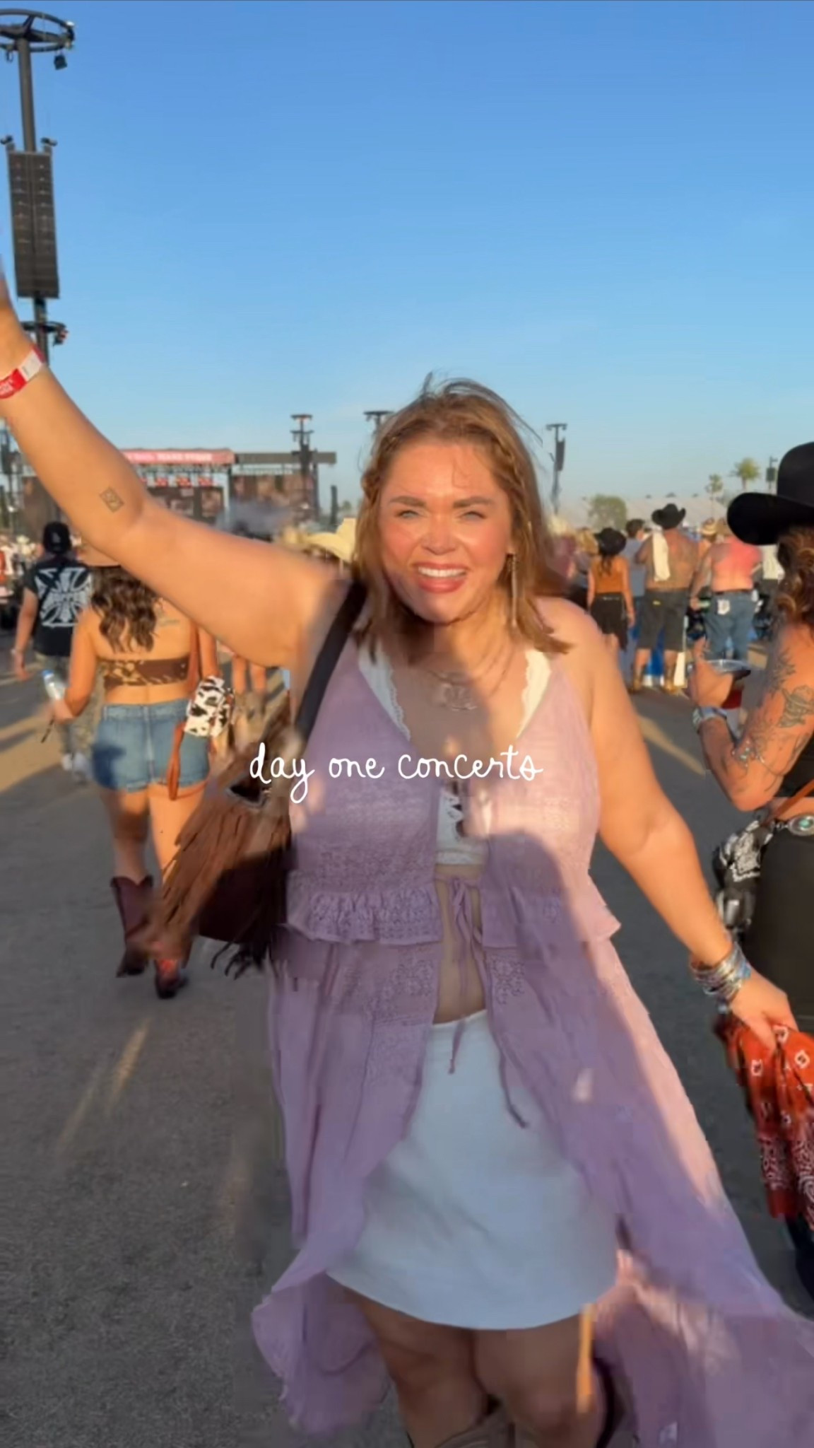 Country concert outfit wearing 1 in everything 

#LTKFestival #LTKMidsize #LTKPlusSize