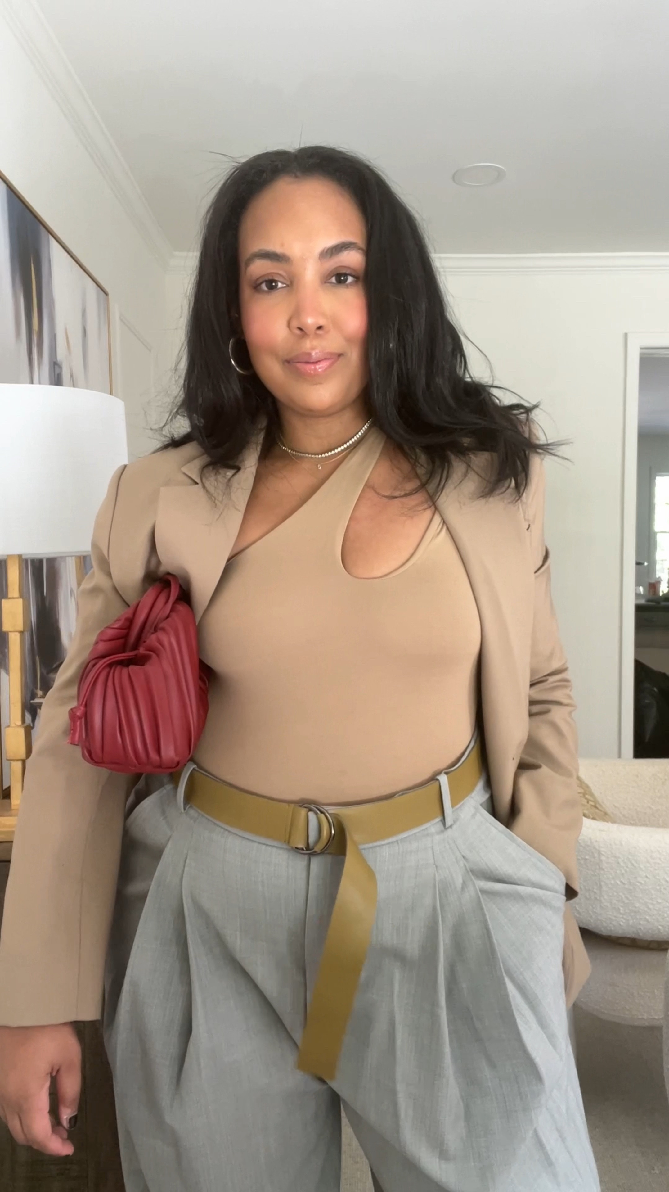 I heard you guys! I styled the pants I scored from Banana Republic Friends & Family Sale! Dont forget you get 40% off regular-priced items and extra 20% off sale items until 9/26! No code needed! 

#LTKVideo #LTKSaleAlert